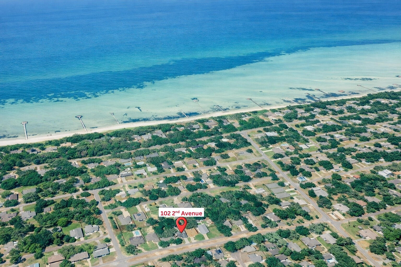 LESLIE MANOR - Residential