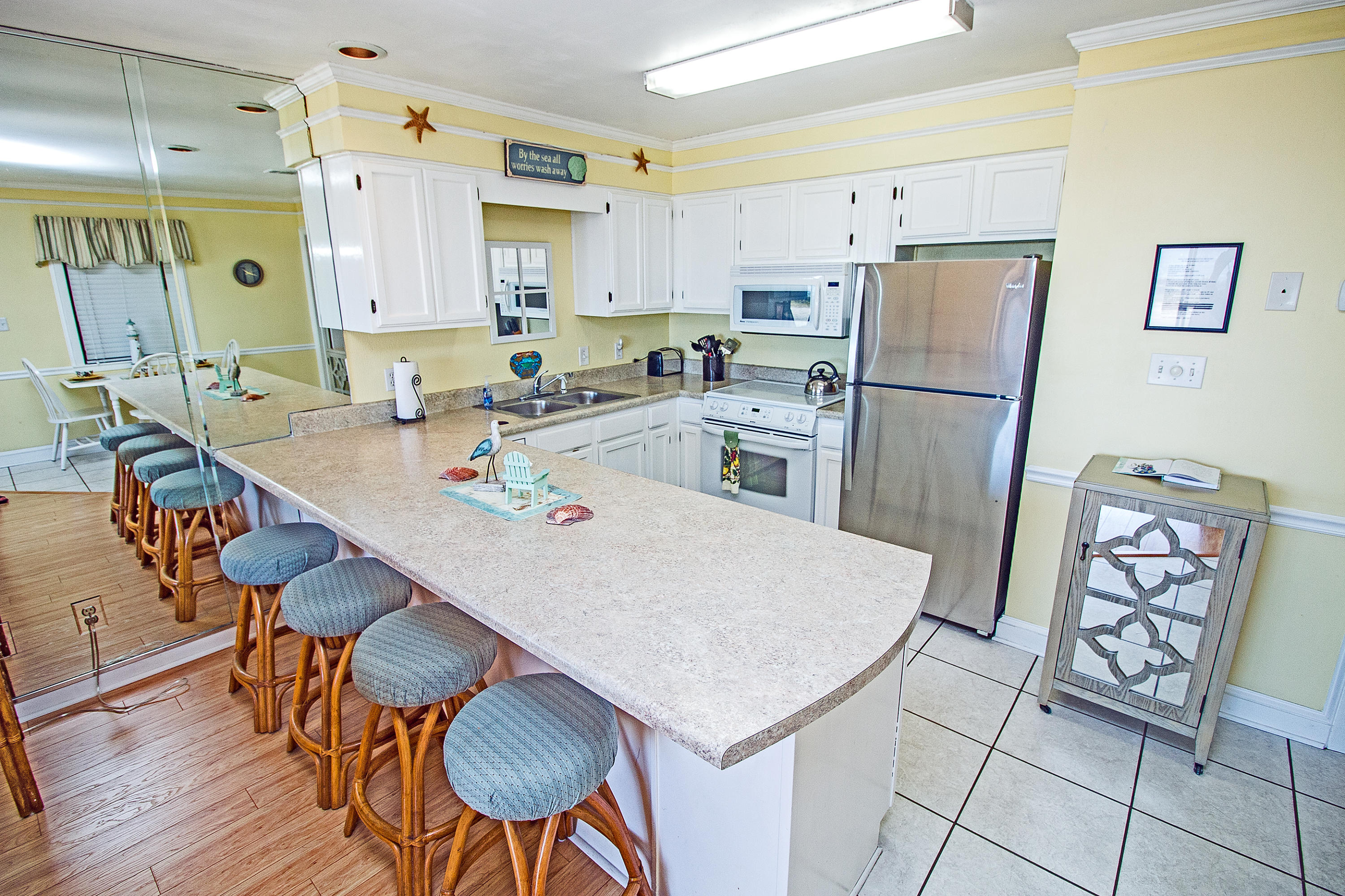 EMERALD SHORES - Residential