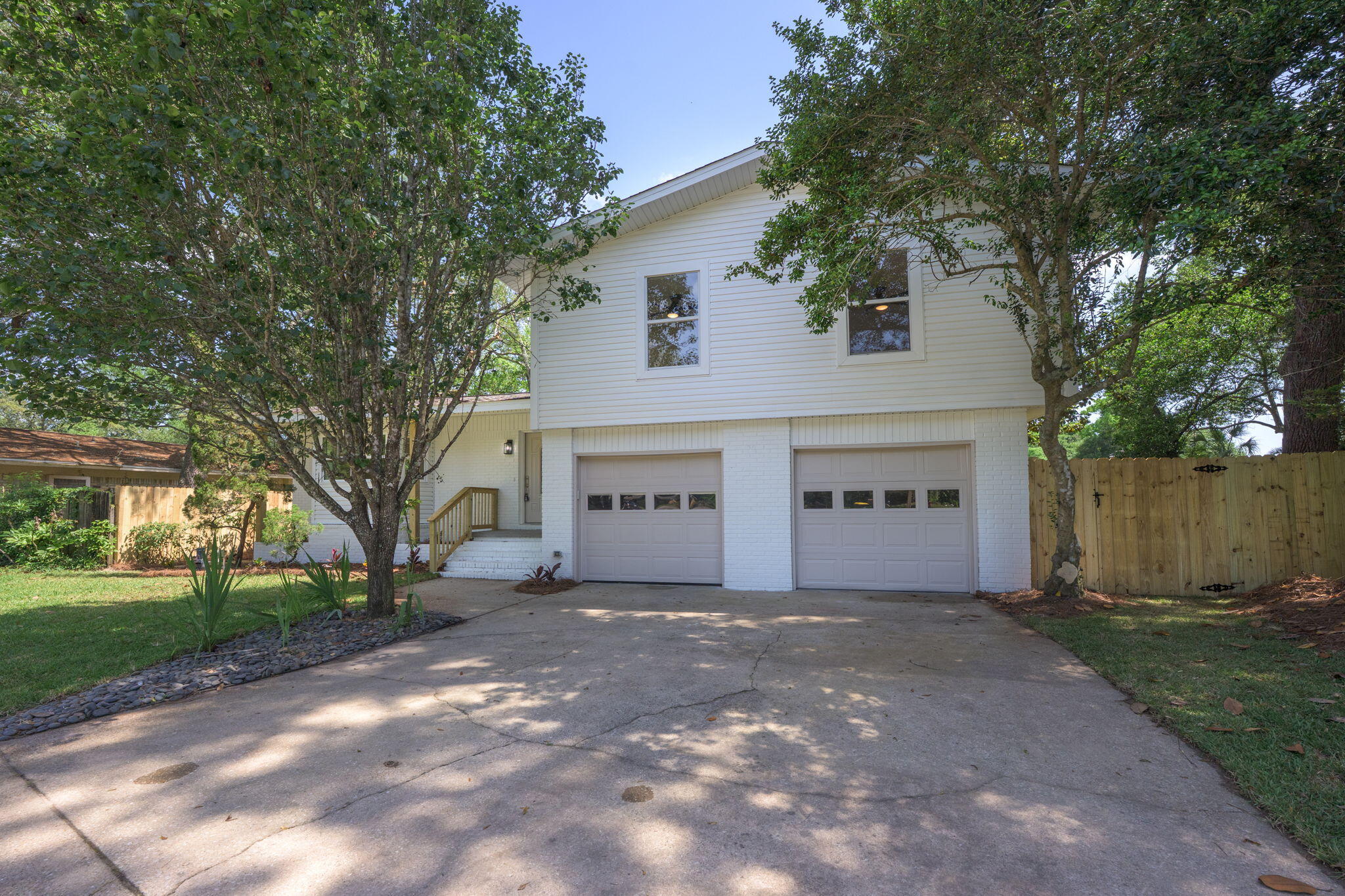 CHELSEA WOODS - Residential