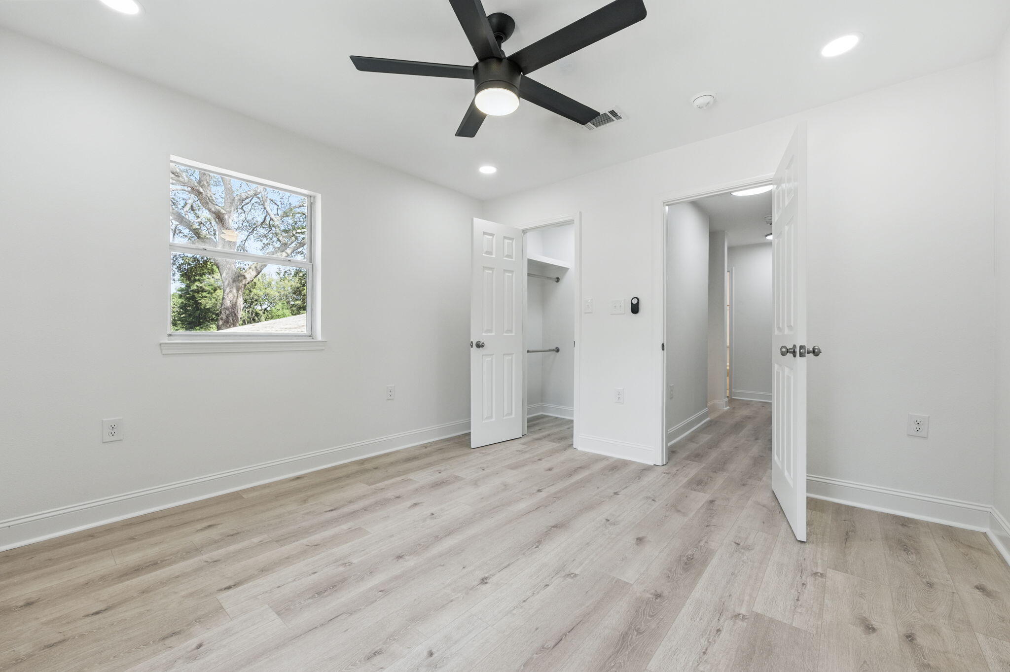 CHELSEA WOODS - Residential