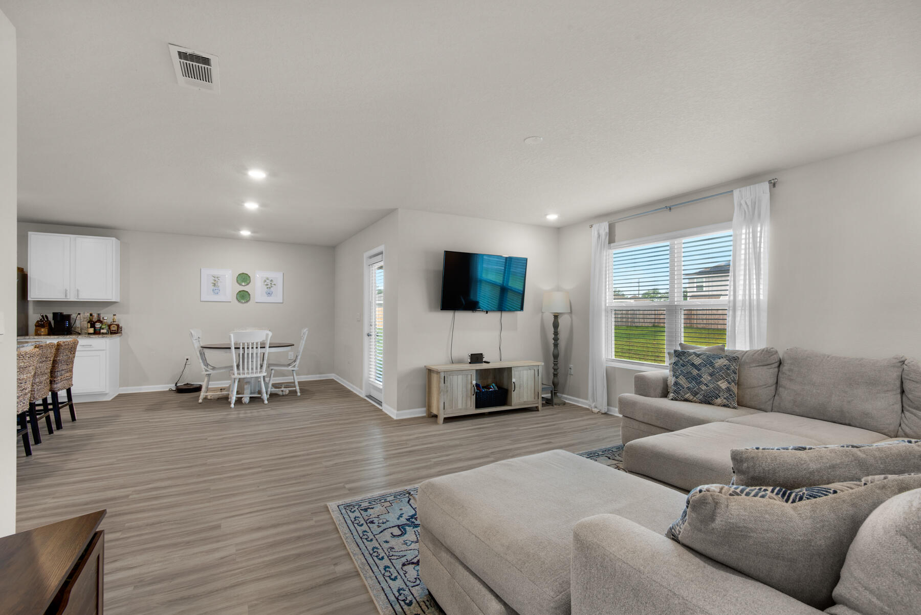 SHOAL RIVER LANDING - Residential Lease