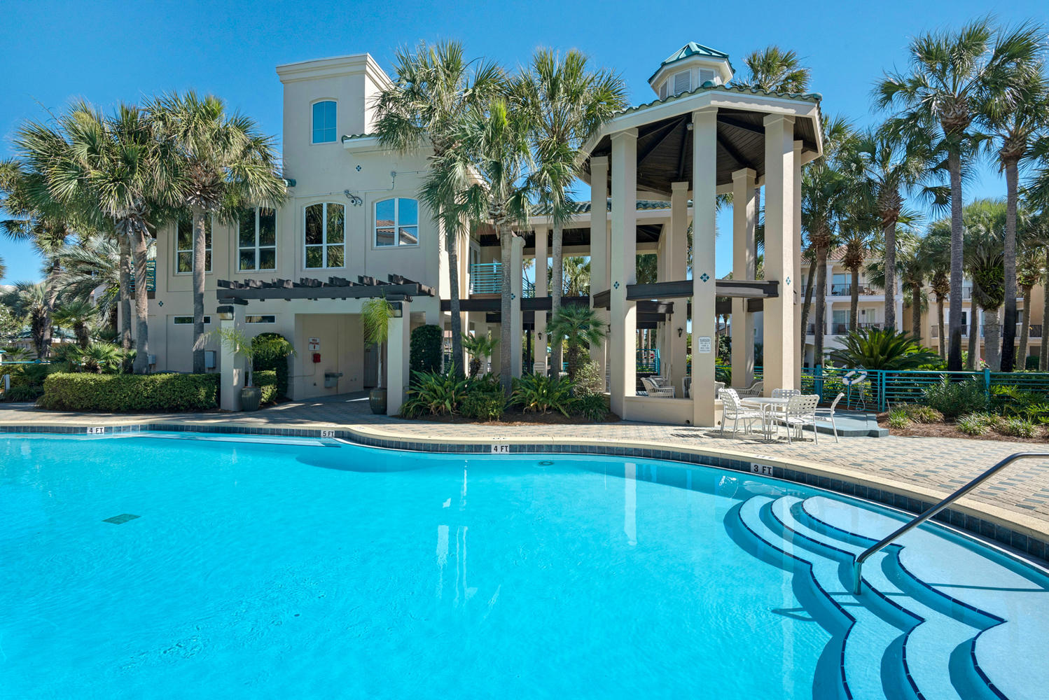 DESTINY BY THE SEA - Residential