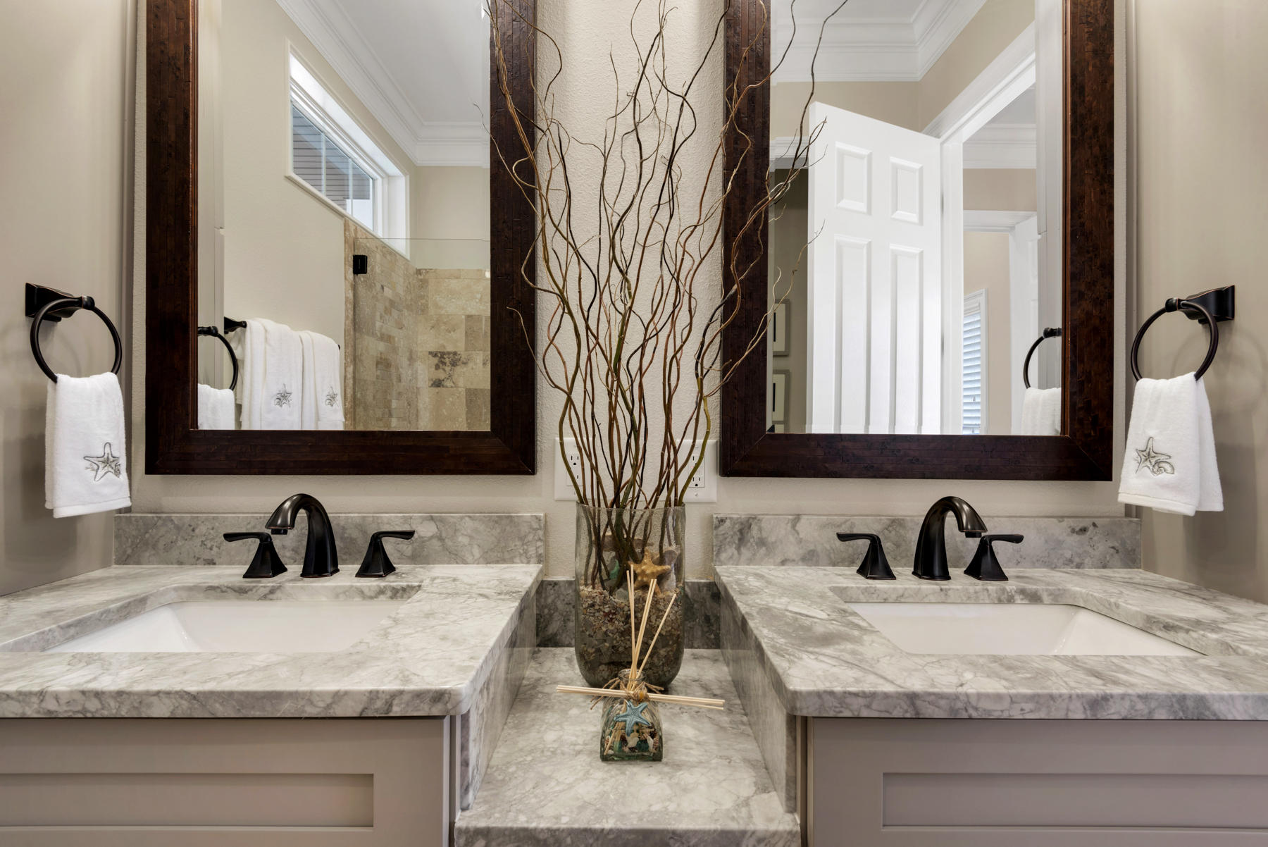 DESTINY BY THE SEA - Residential