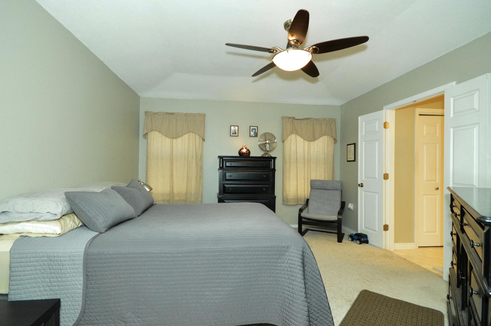 LIGHTHOUSE POINTE UNIT 3 - Residential