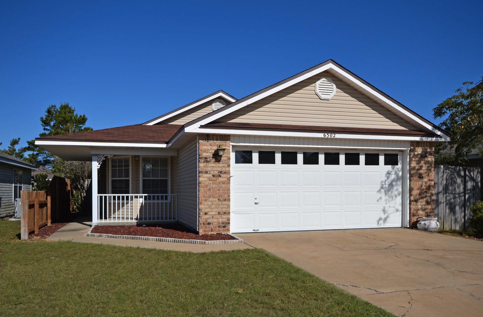 LIGHTHOUSE POINTE UNIT 3 - Residential