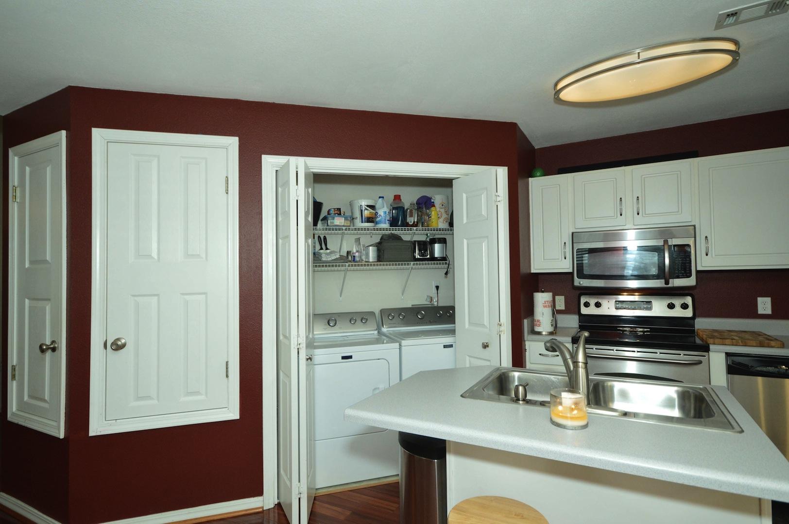 LIGHTHOUSE POINTE UNIT 3 - Residential