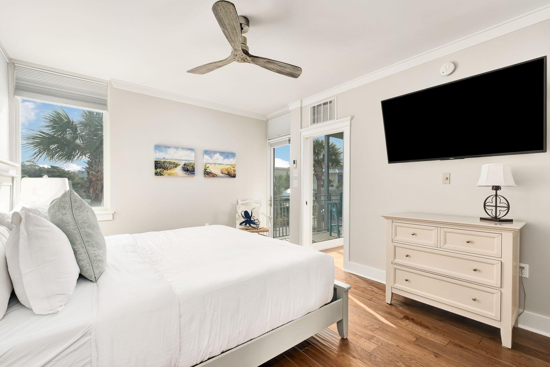 Six Palms at Gulf Place - Residential