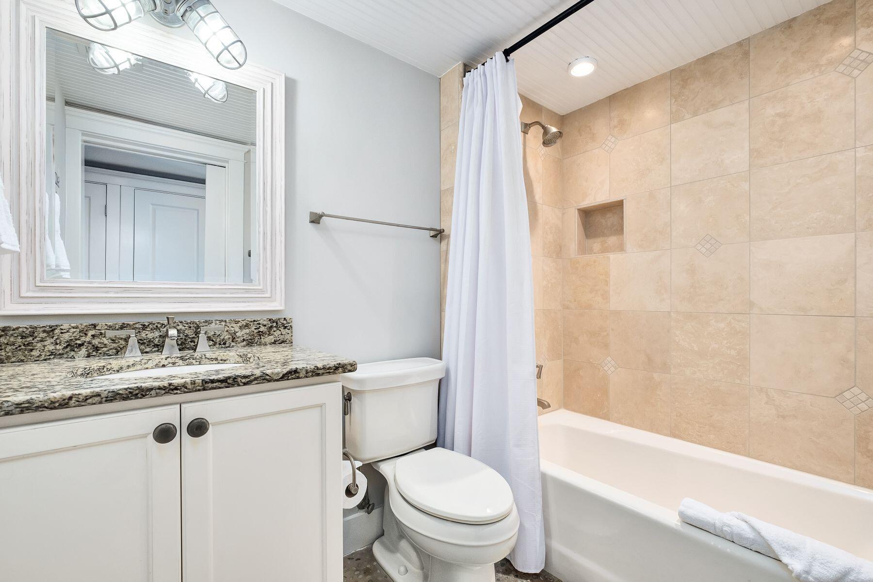 Six Palms at Gulf Place - Residential