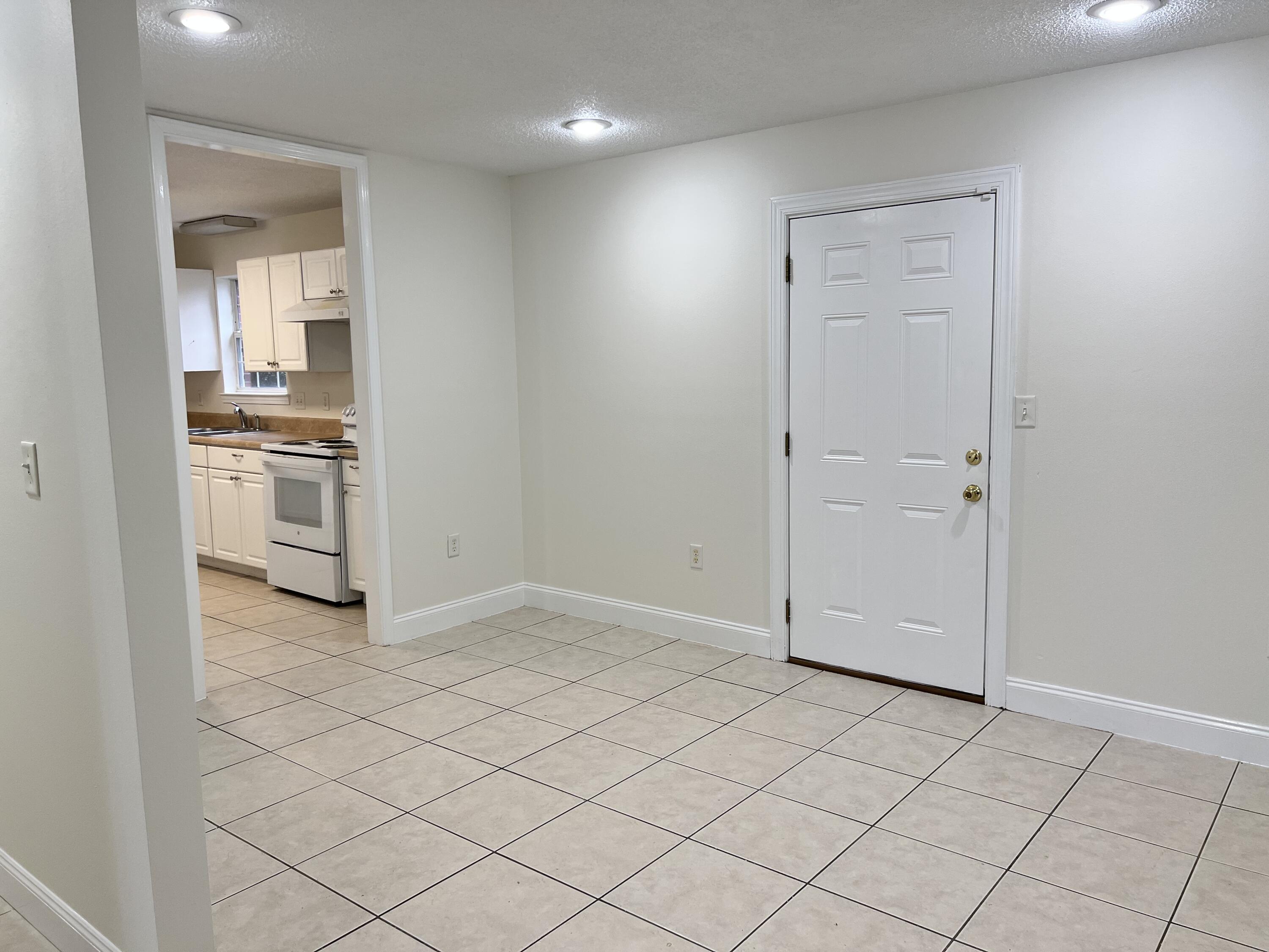 GARTMAN T/H - Residential Lease