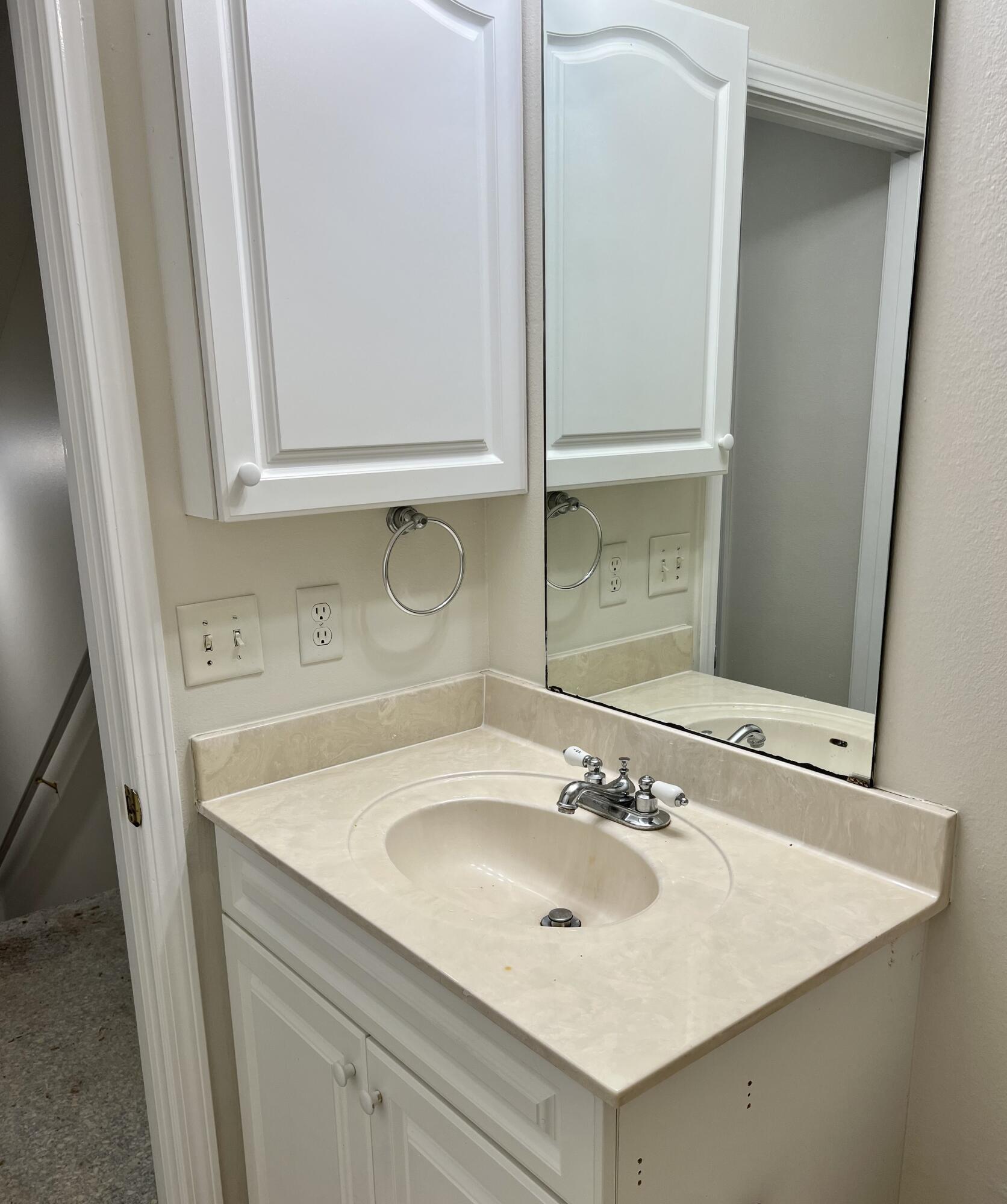 GARTMAN T/H - Residential Lease