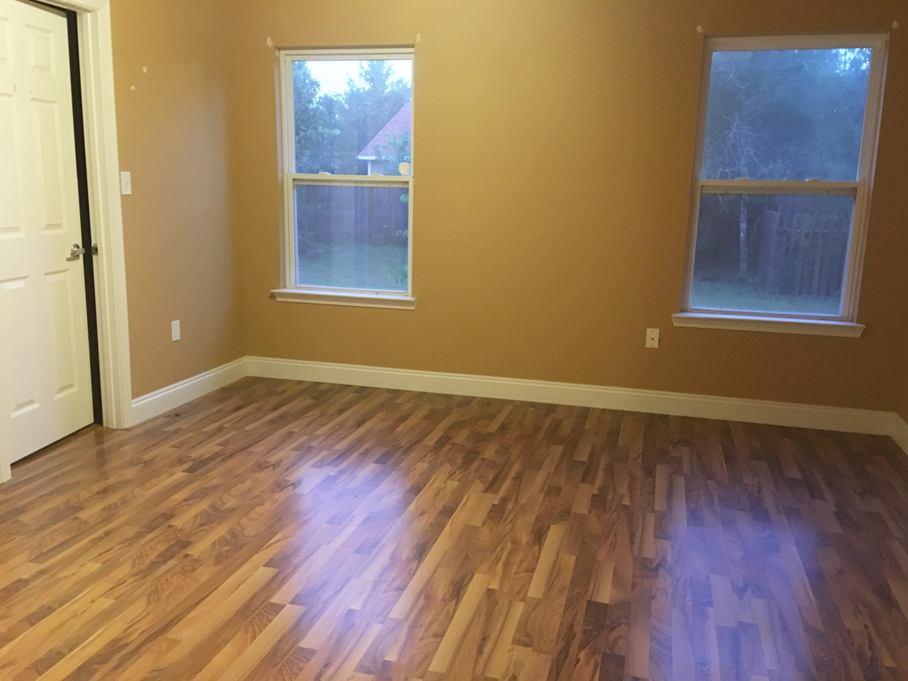 OAKWOOD HILLS UNIT 3 - Residential