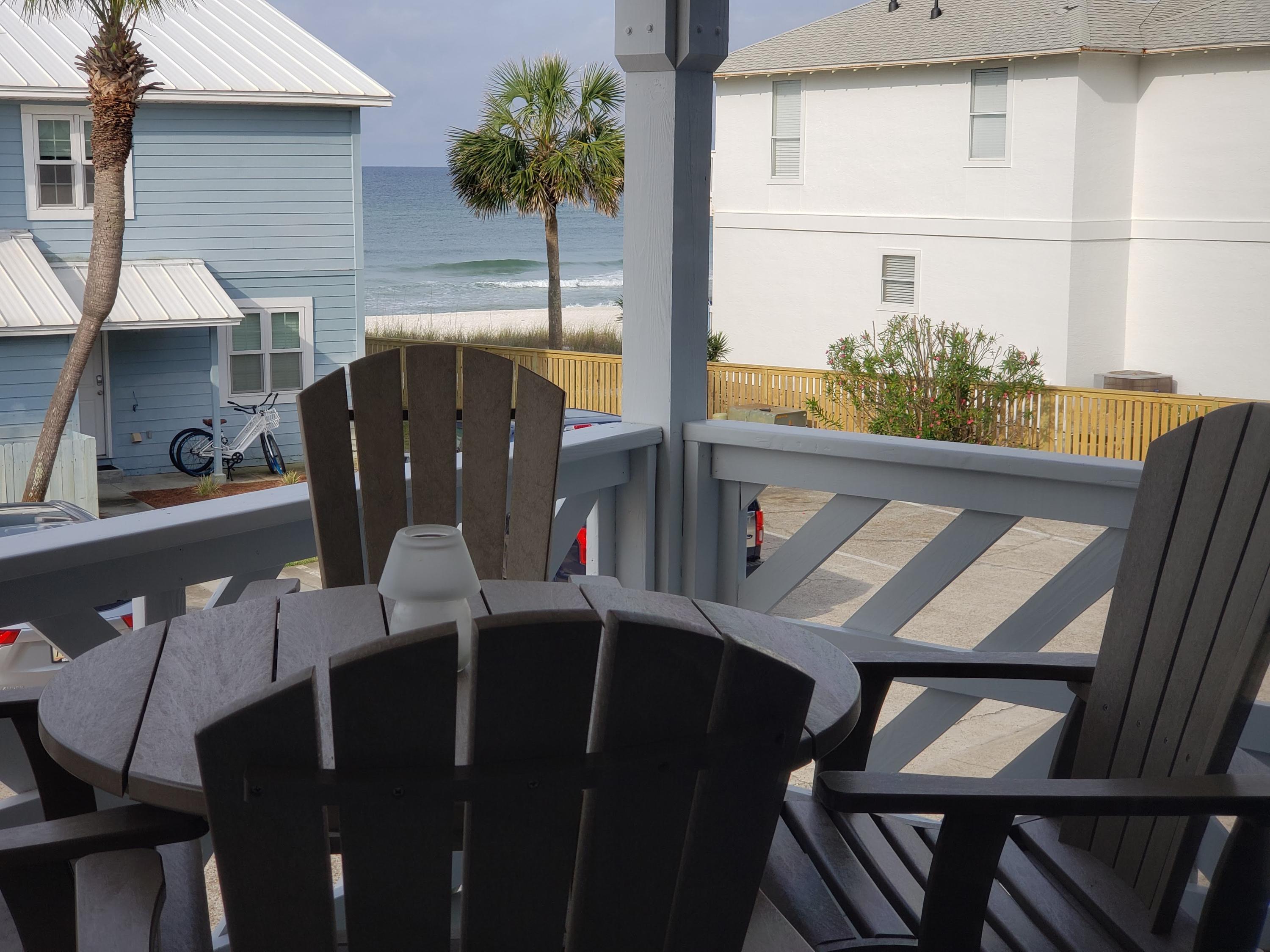 SHORELINE TOWNHOUSE - Residential