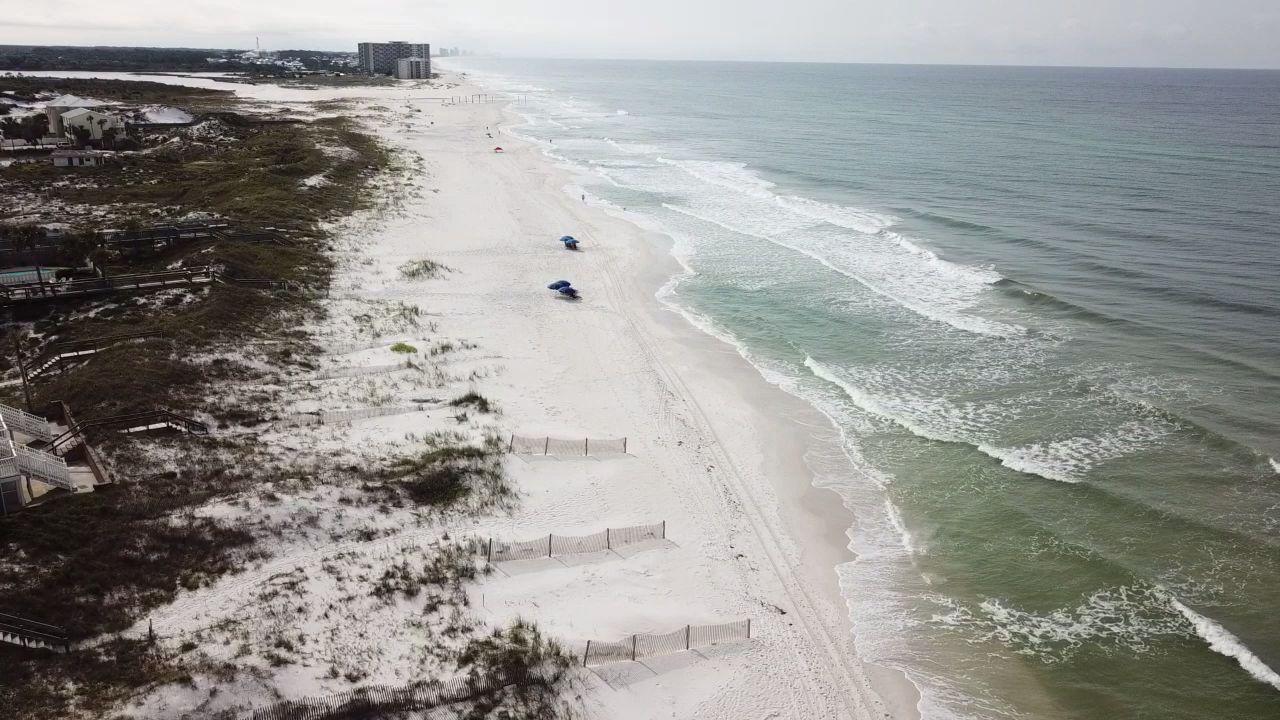 SHORELINE TOWNHOUSE - Residential