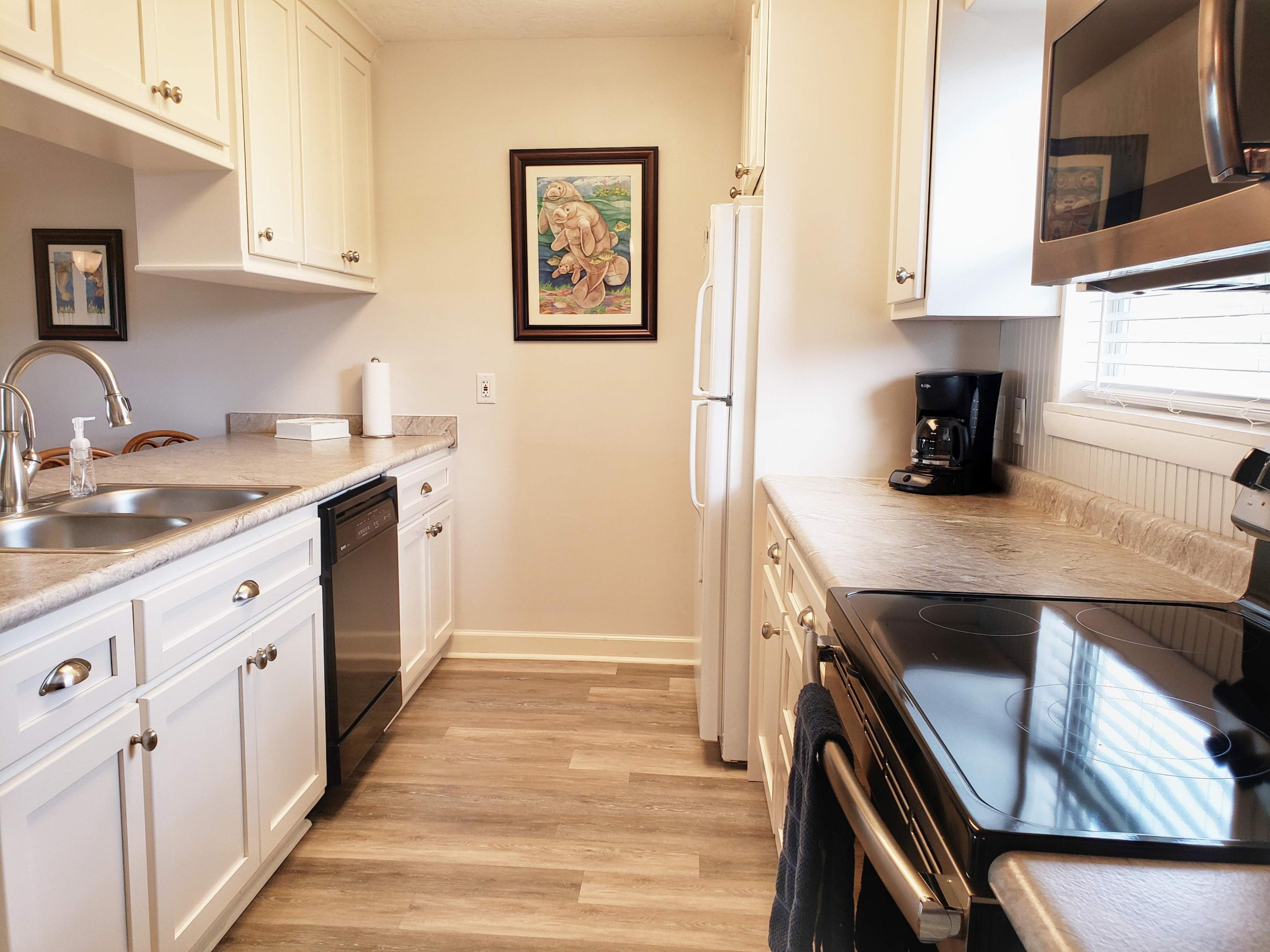 SHORELINE TOWNHOUSE - Residential