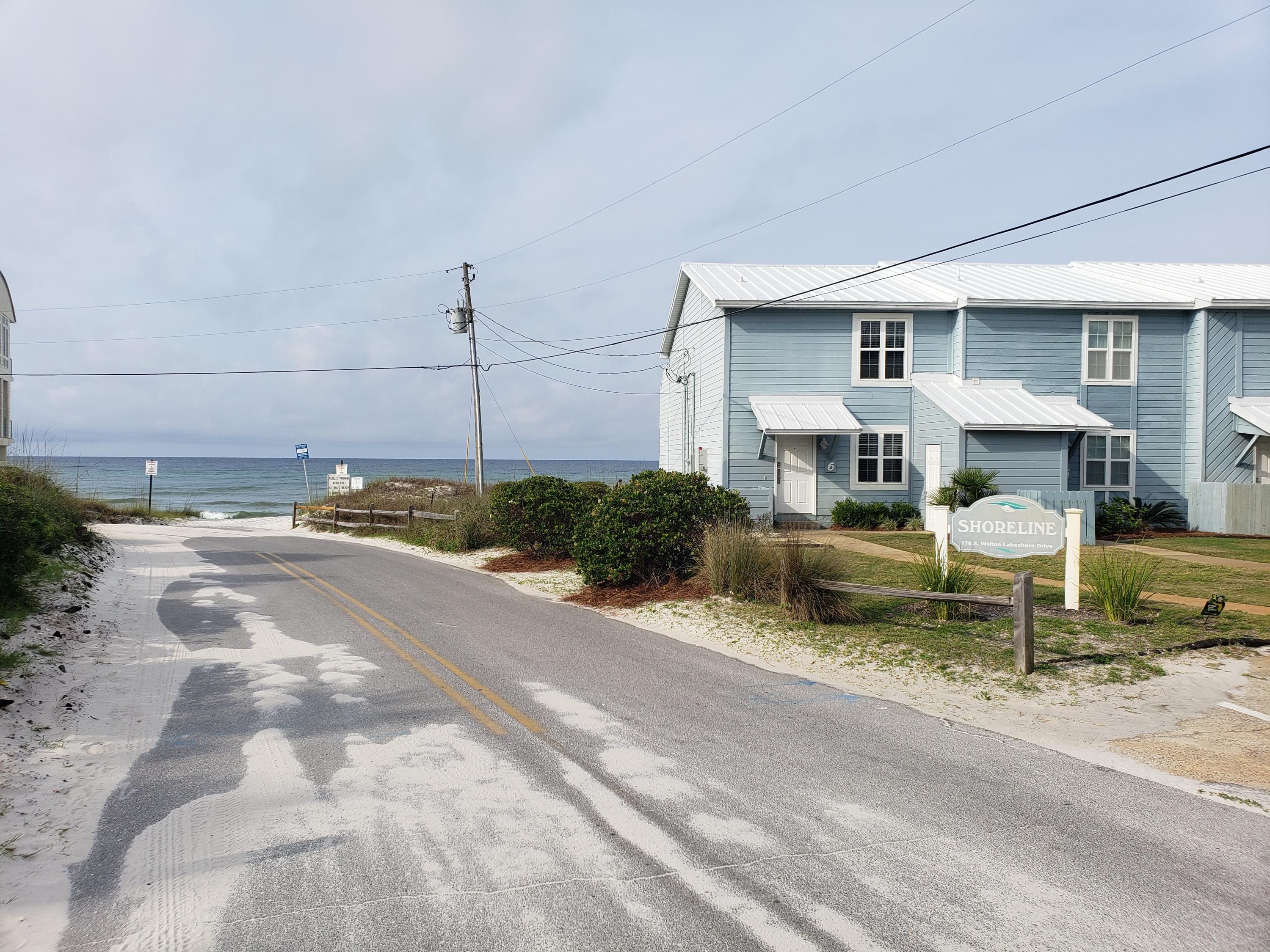 SHORELINE TOWNHOUSE - Residential