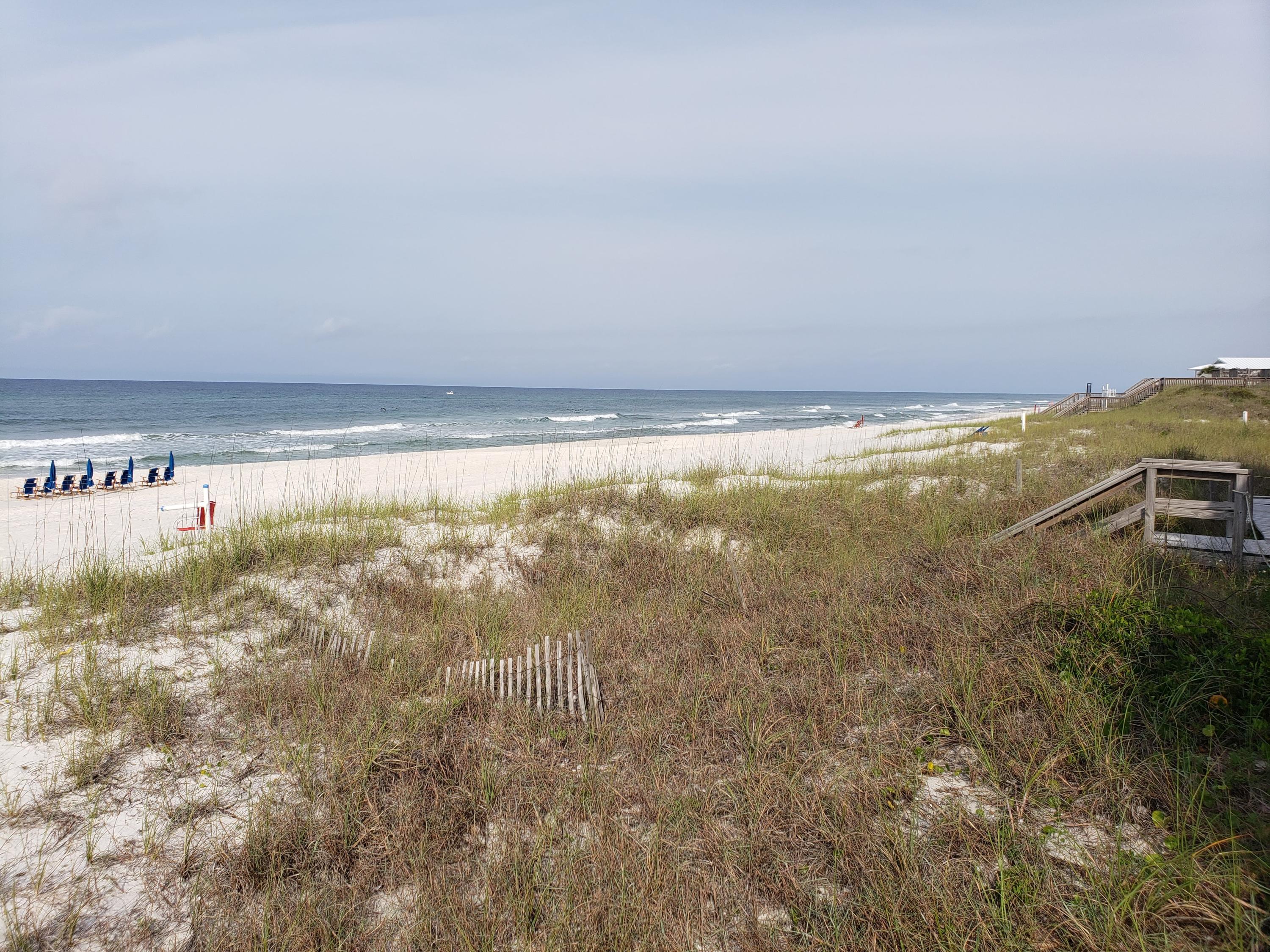 SHORELINE TOWNHOUSE - Residential