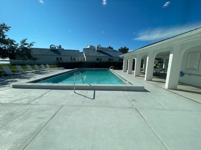 Cove Condominium - Residential