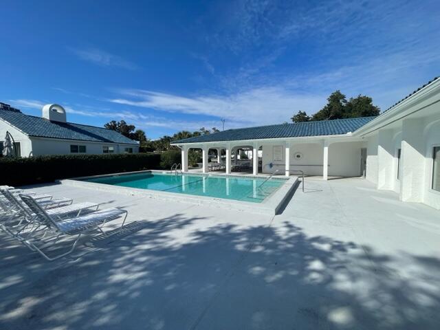 Cove Condominium - Residential