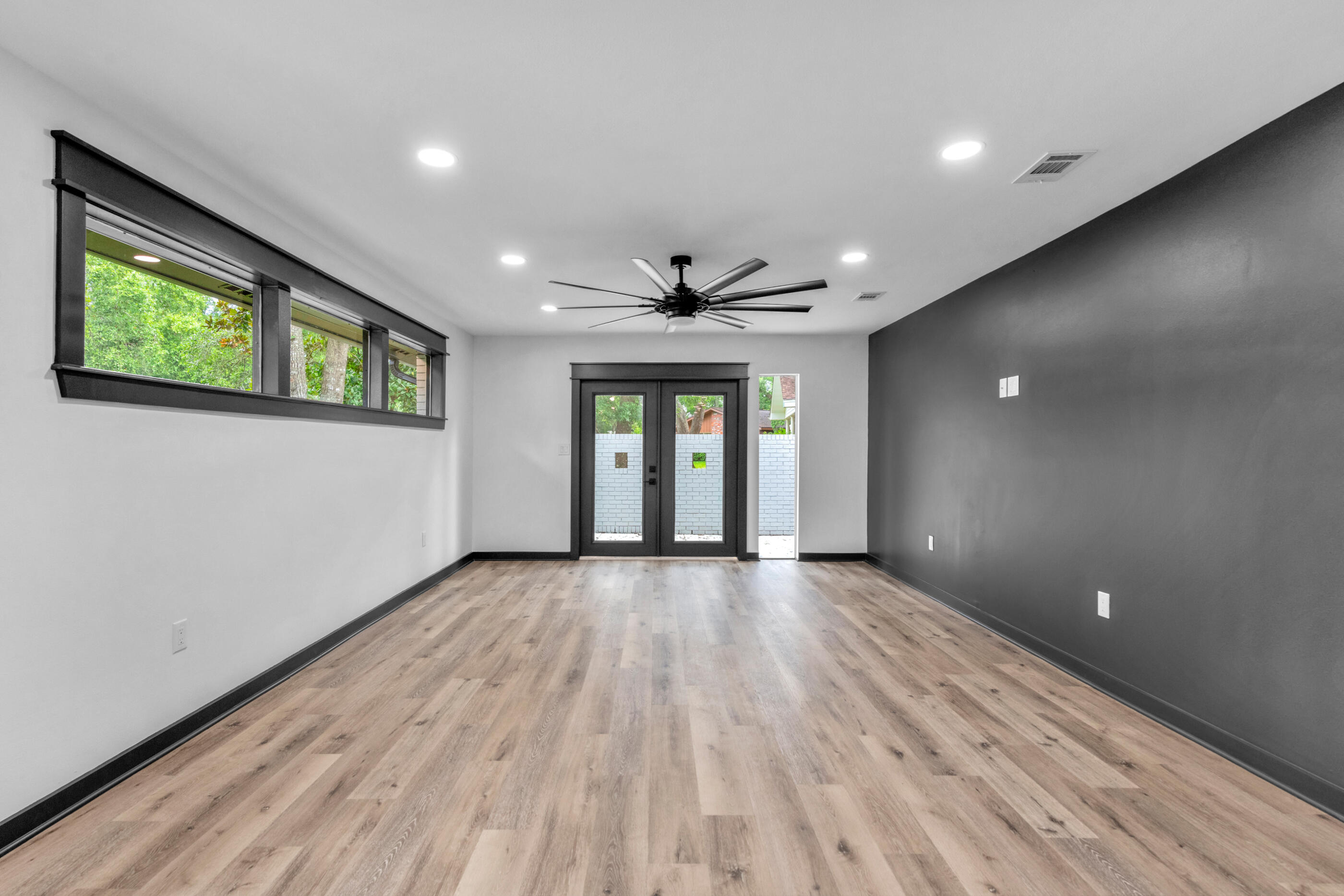 OVERBROOK - Residential