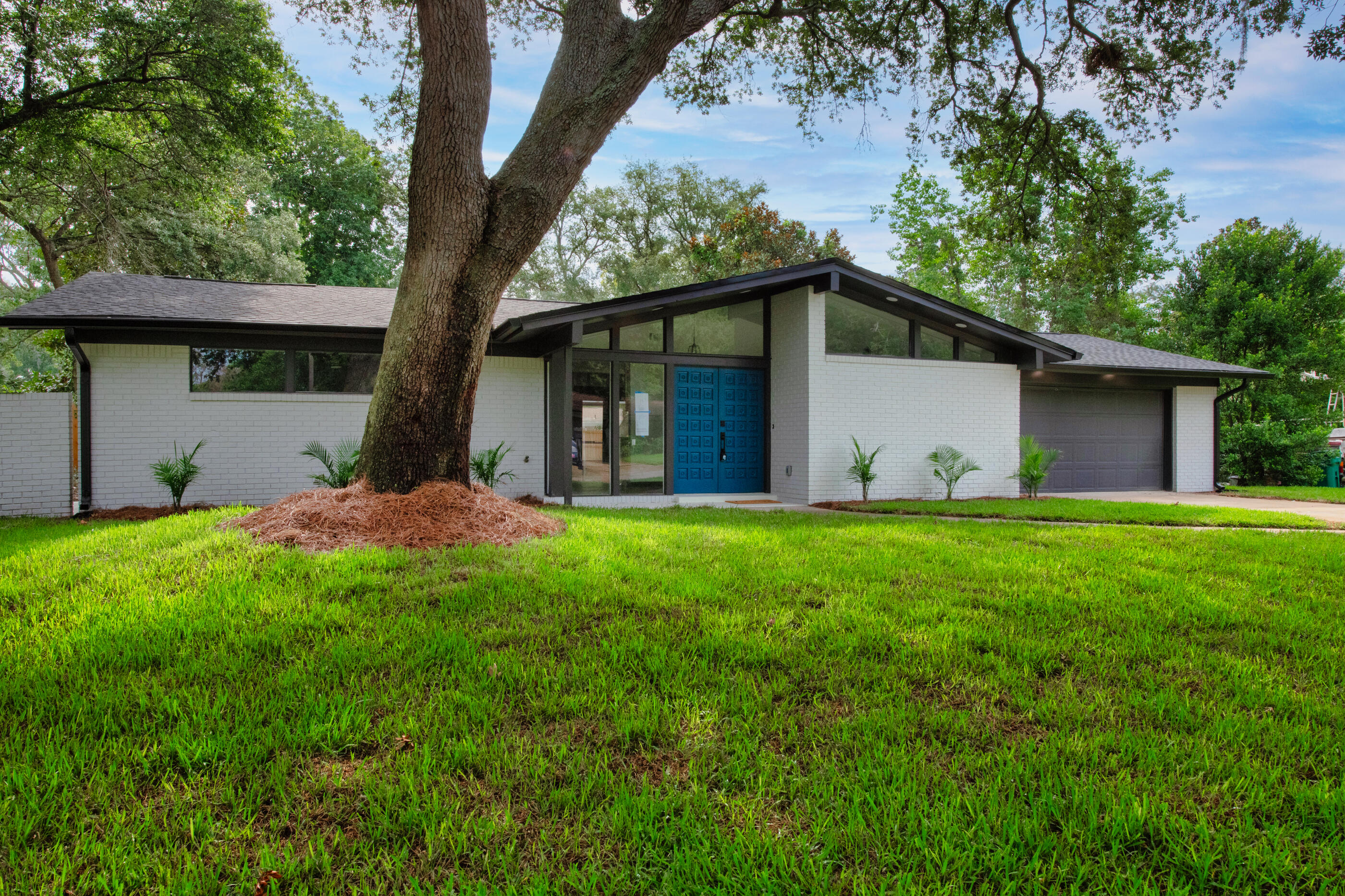 OVERBROOK - Residential