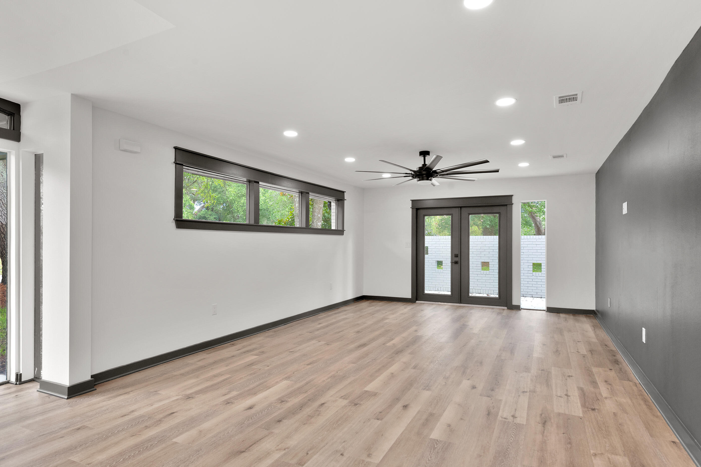 OVERBROOK - Residential