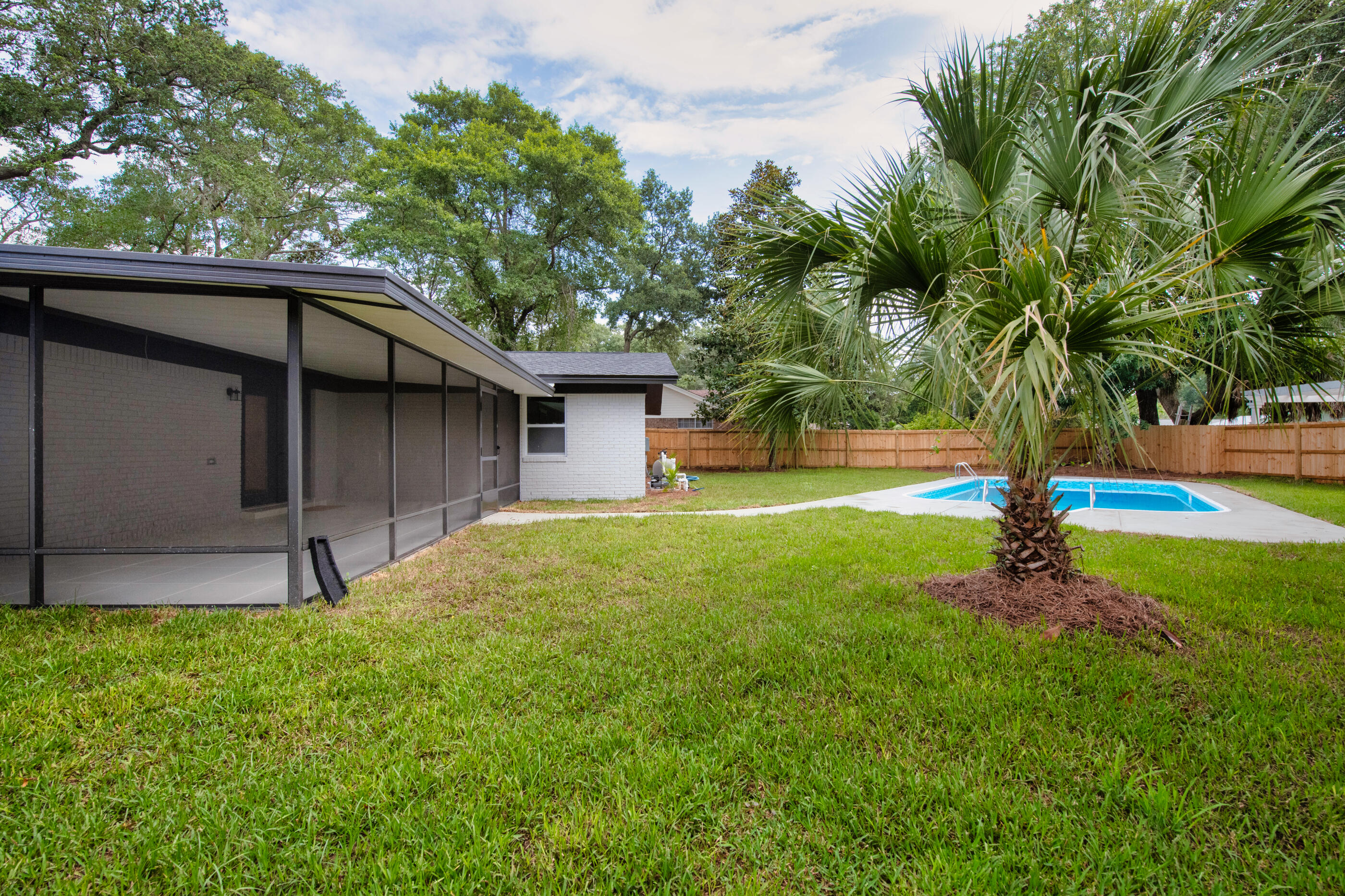 OVERBROOK - Residential