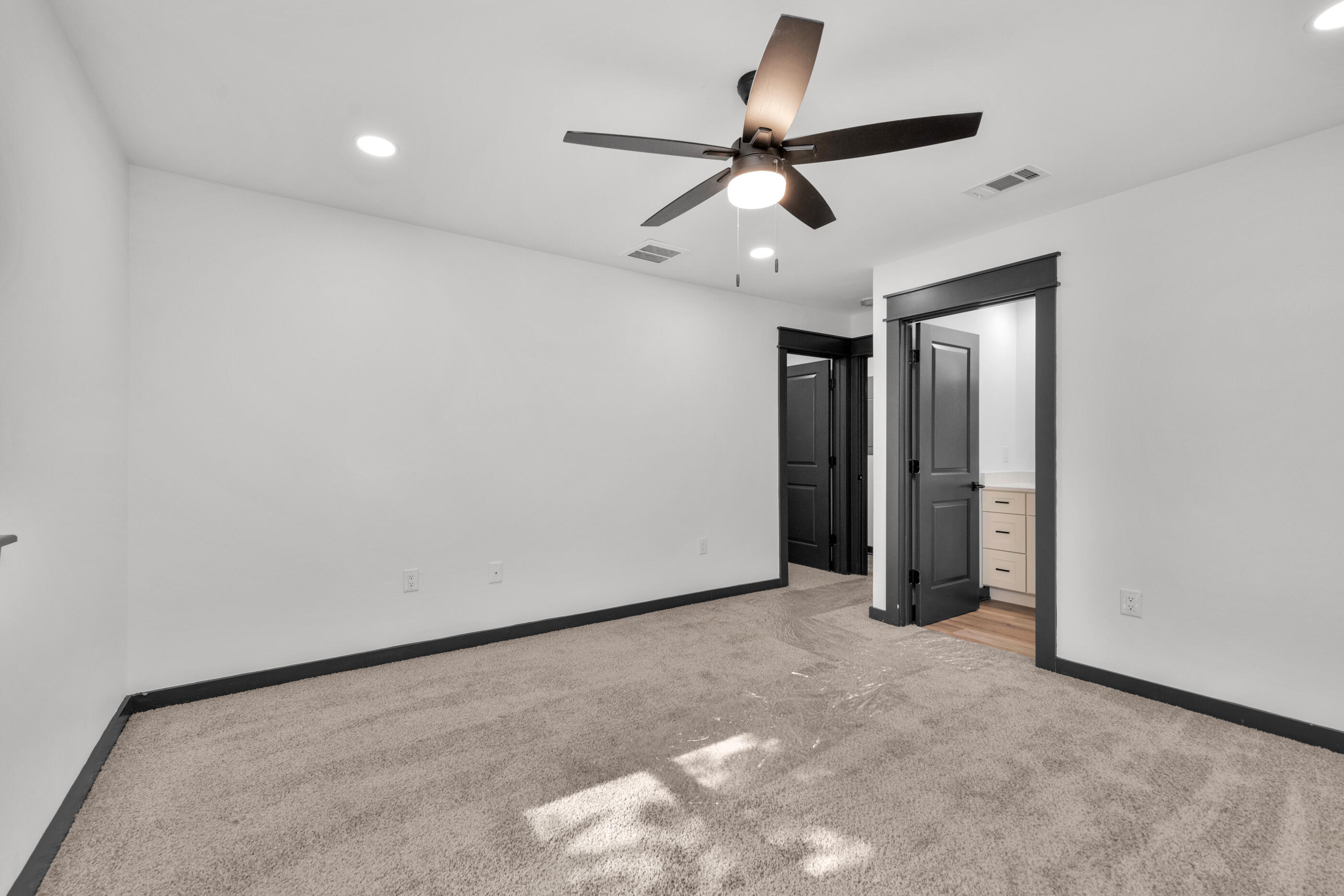 OVERBROOK - Residential