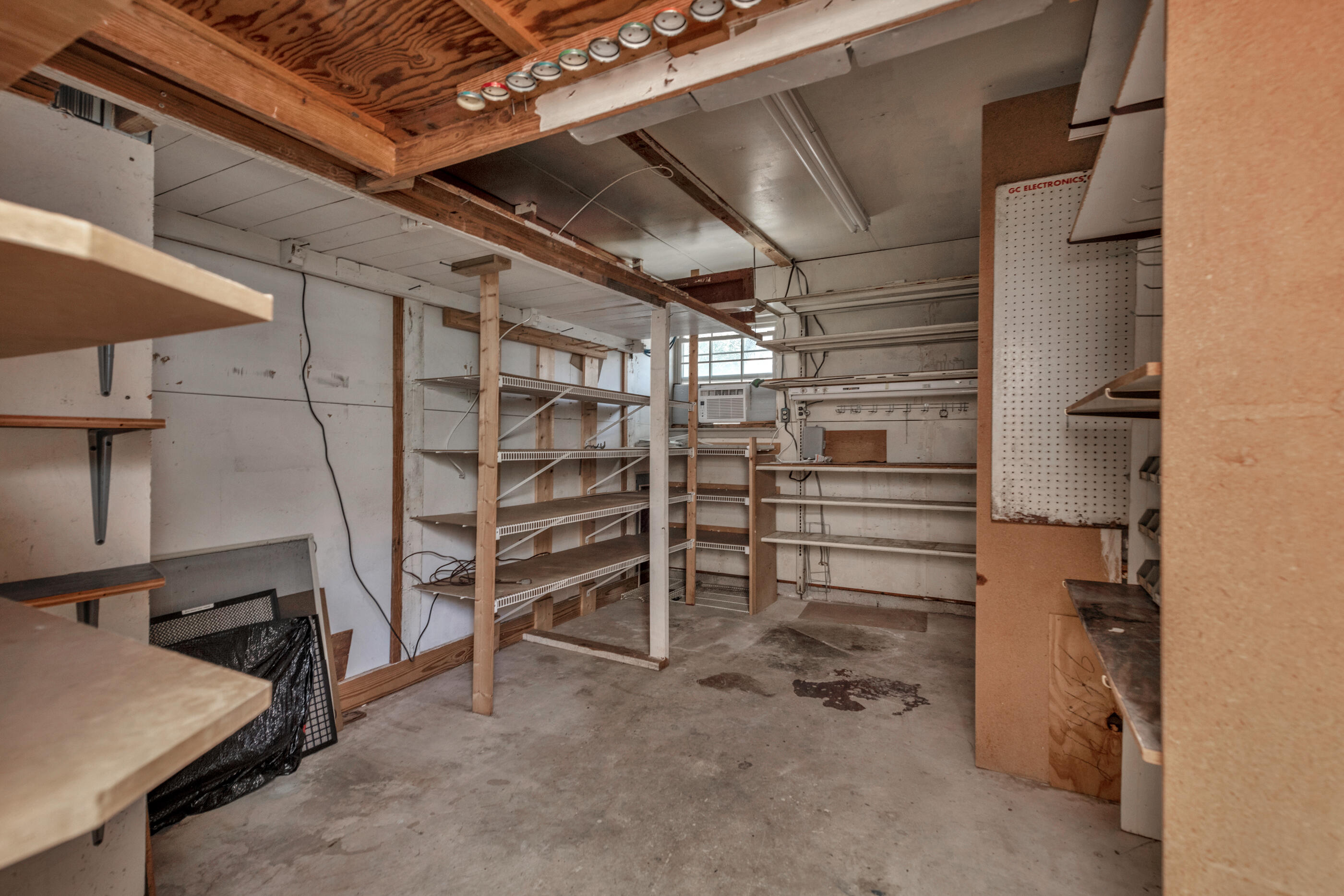 COLONY ESTATES - Residential