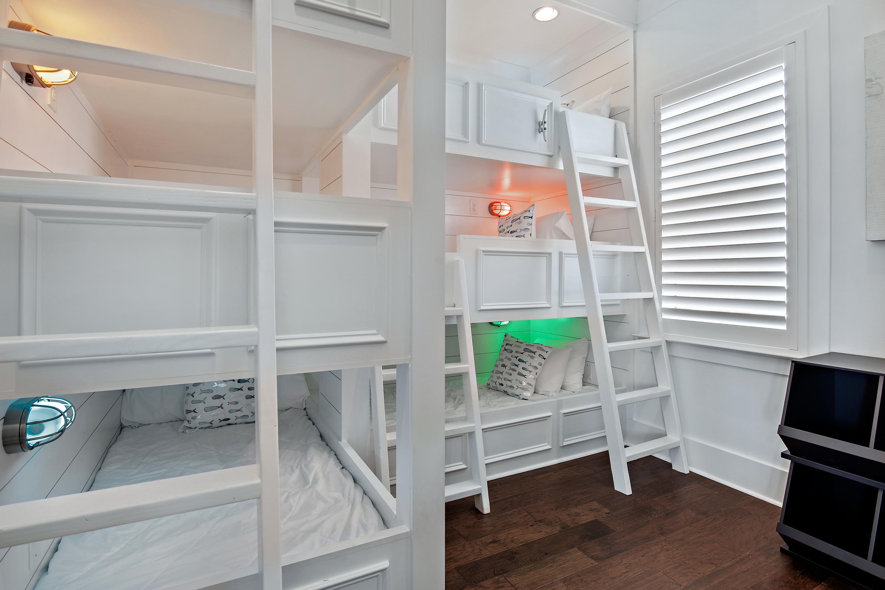 The Retreat at Miramar - Residential