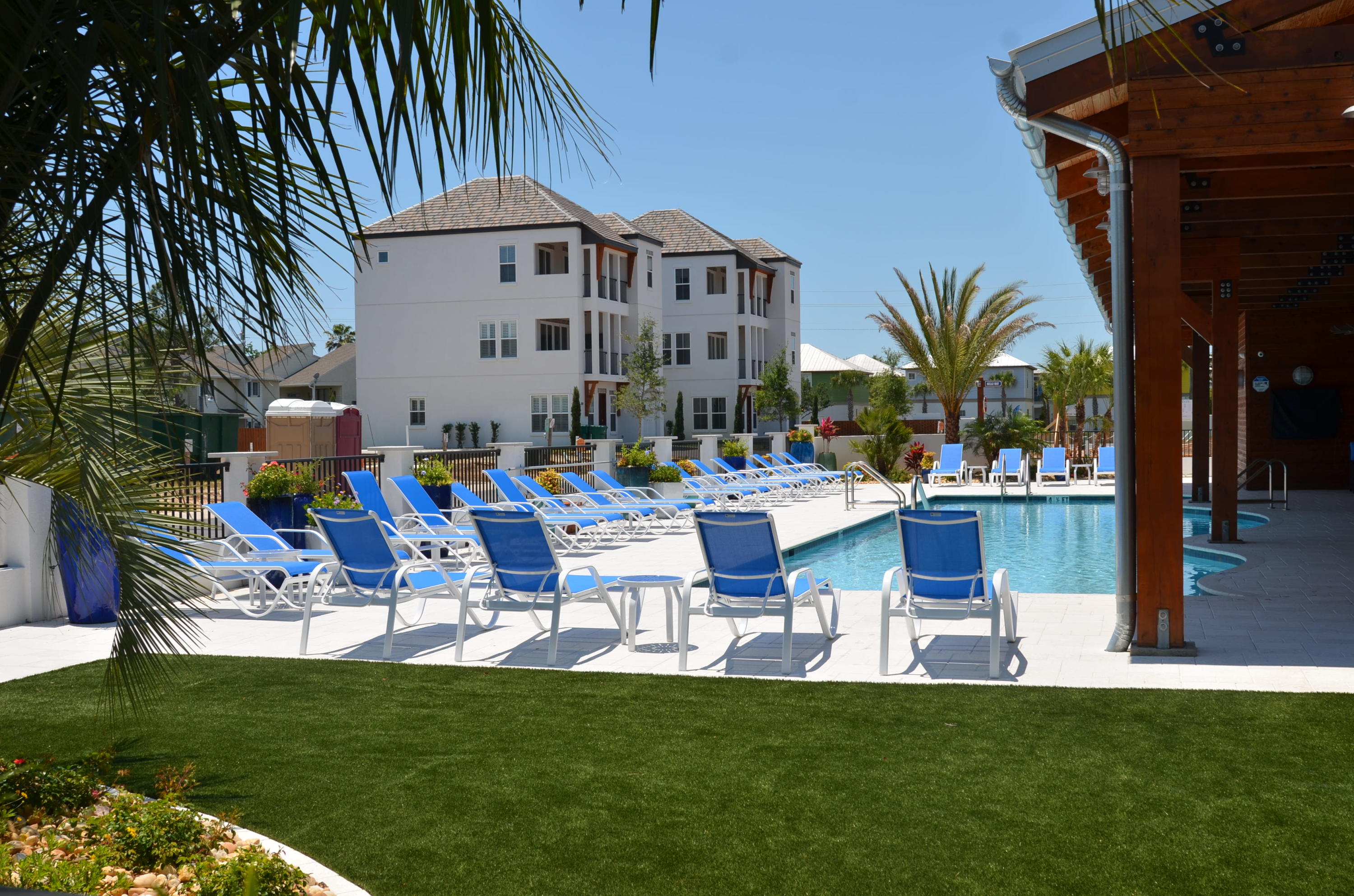 The Retreat at Miramar - Residential