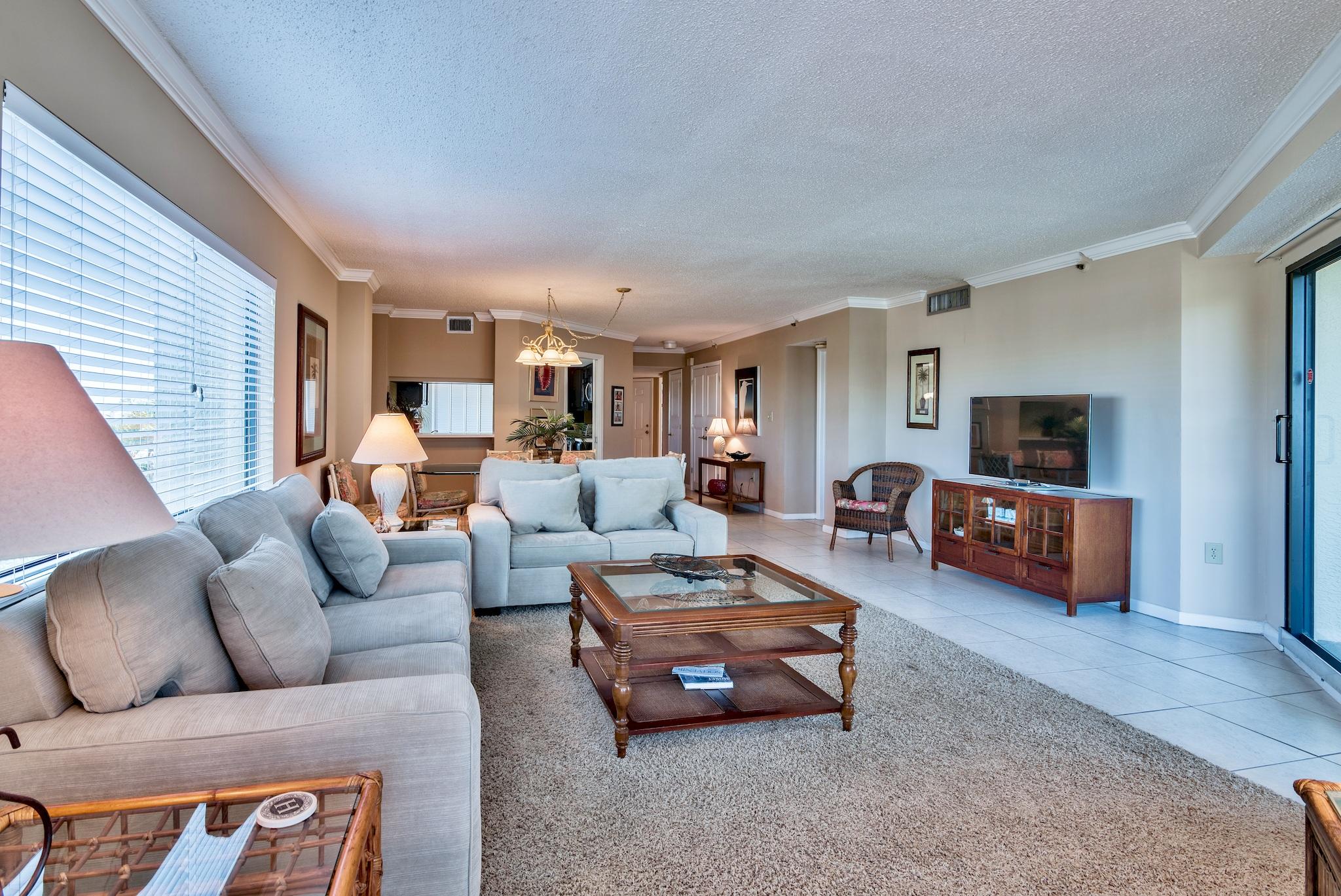 INLET REEF CLUB CONDO - Residential