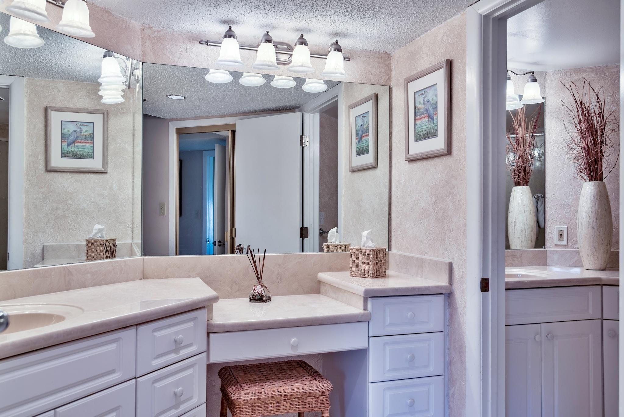 INLET REEF CLUB CONDO - Residential