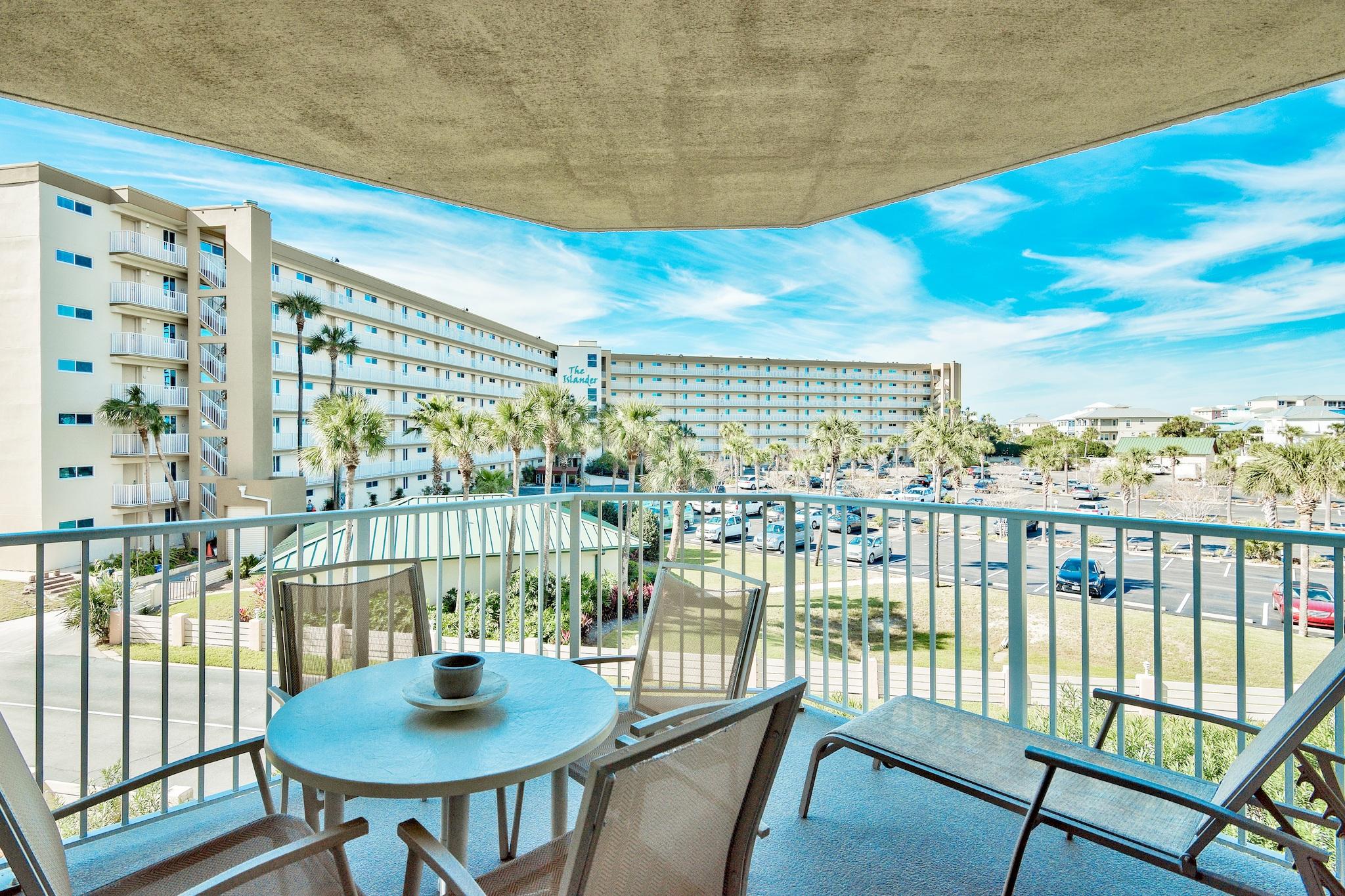 INLET REEF CLUB CONDO - Residential