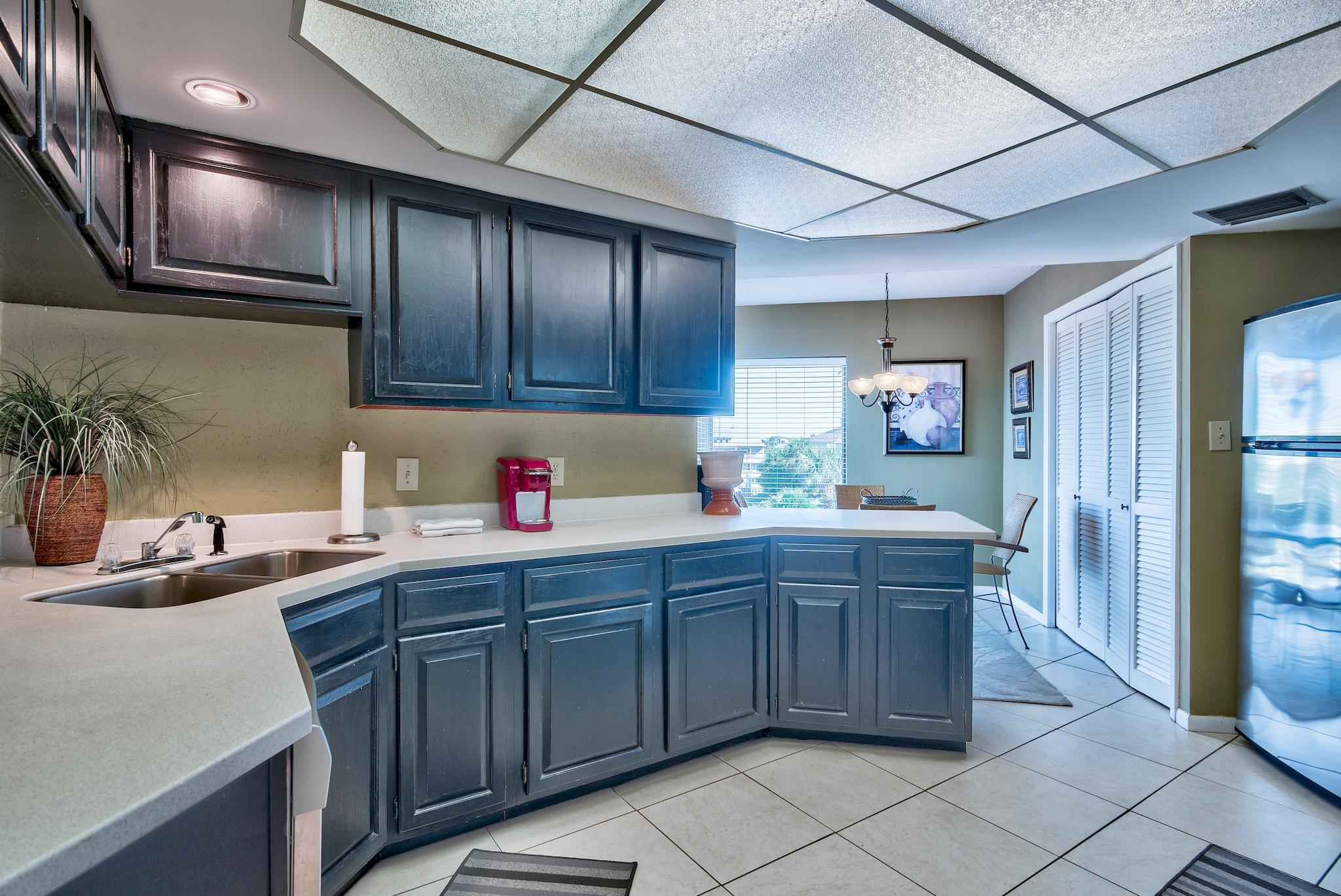 INLET REEF CLUB CONDO - Residential