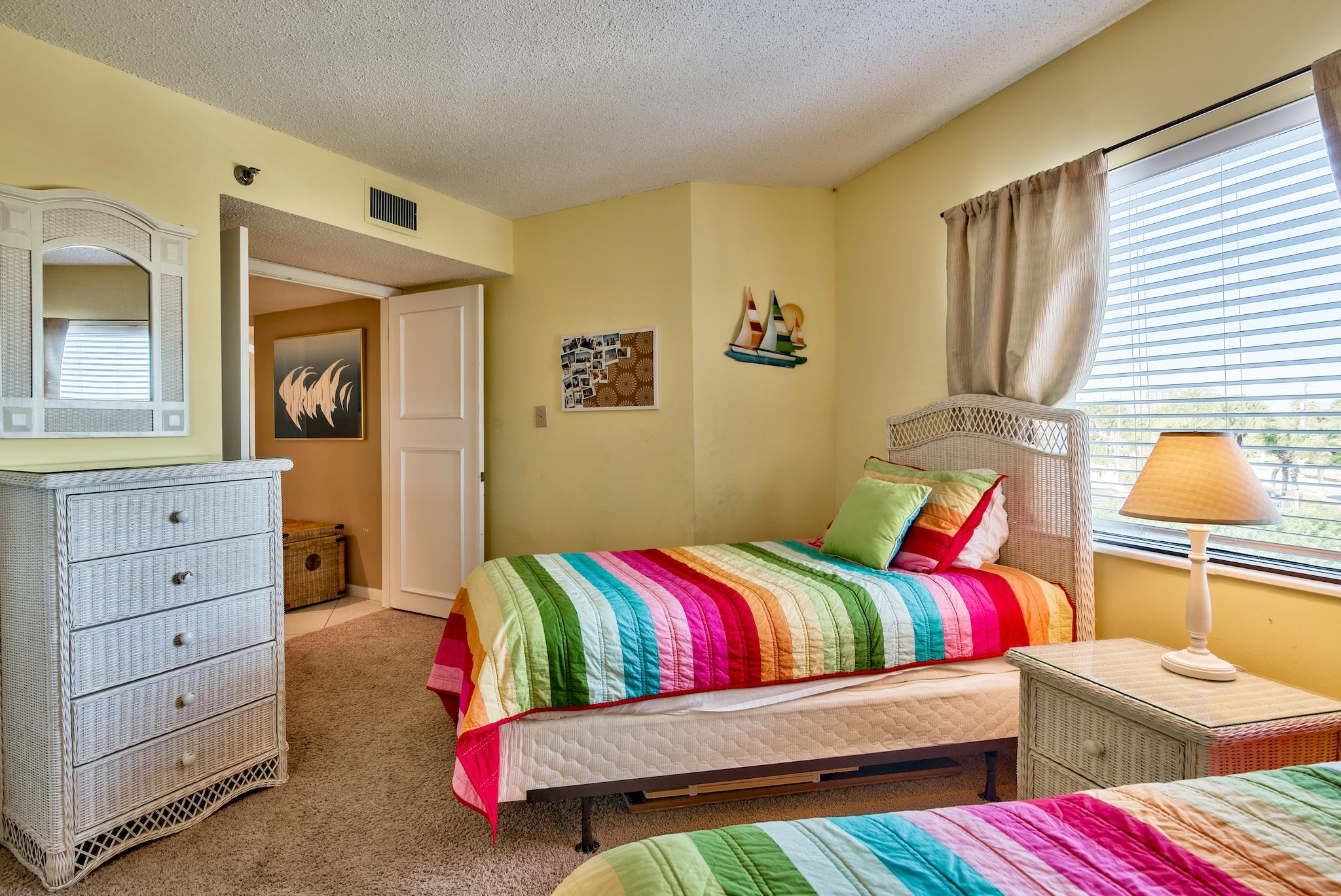 INLET REEF CLUB CONDO - Residential