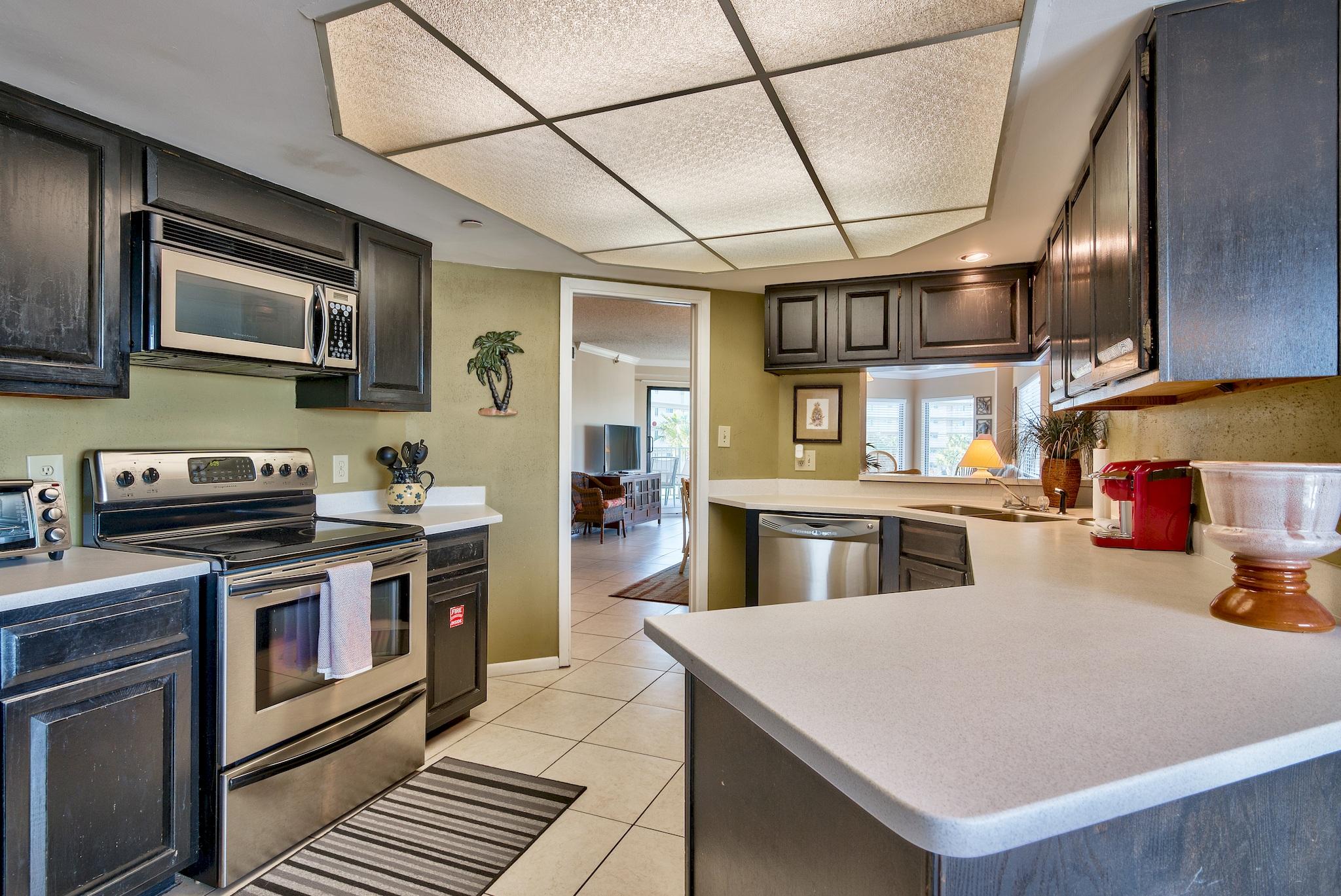 INLET REEF CLUB CONDO - Residential