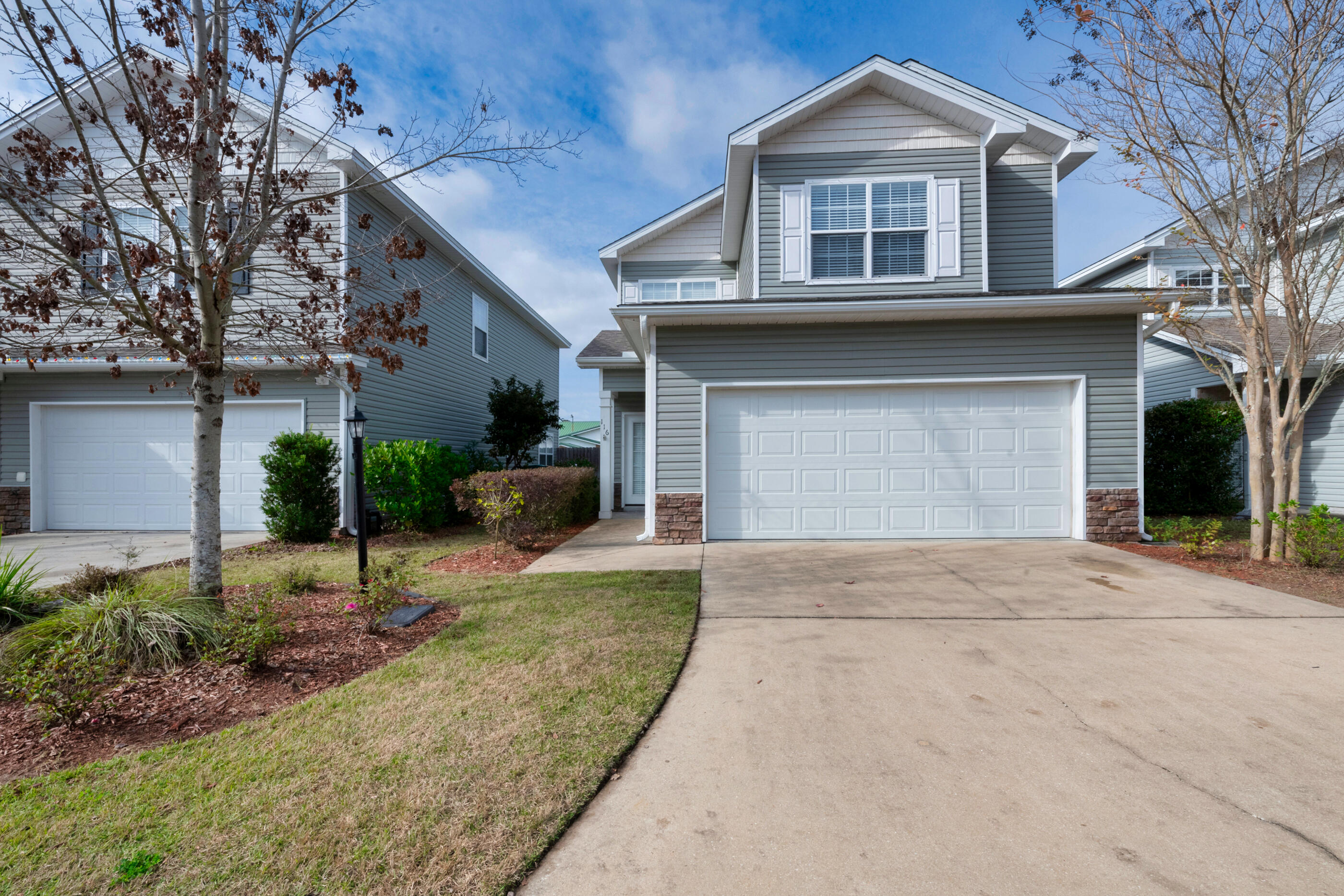 Redwood Village - Residential Lease