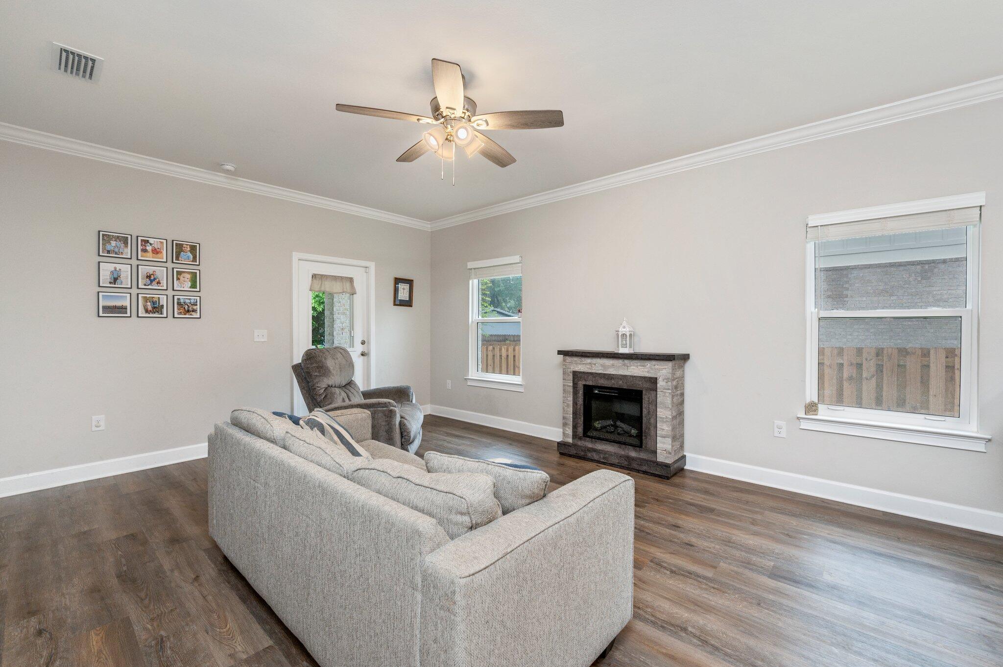 NICEVILLE - Residential Lease