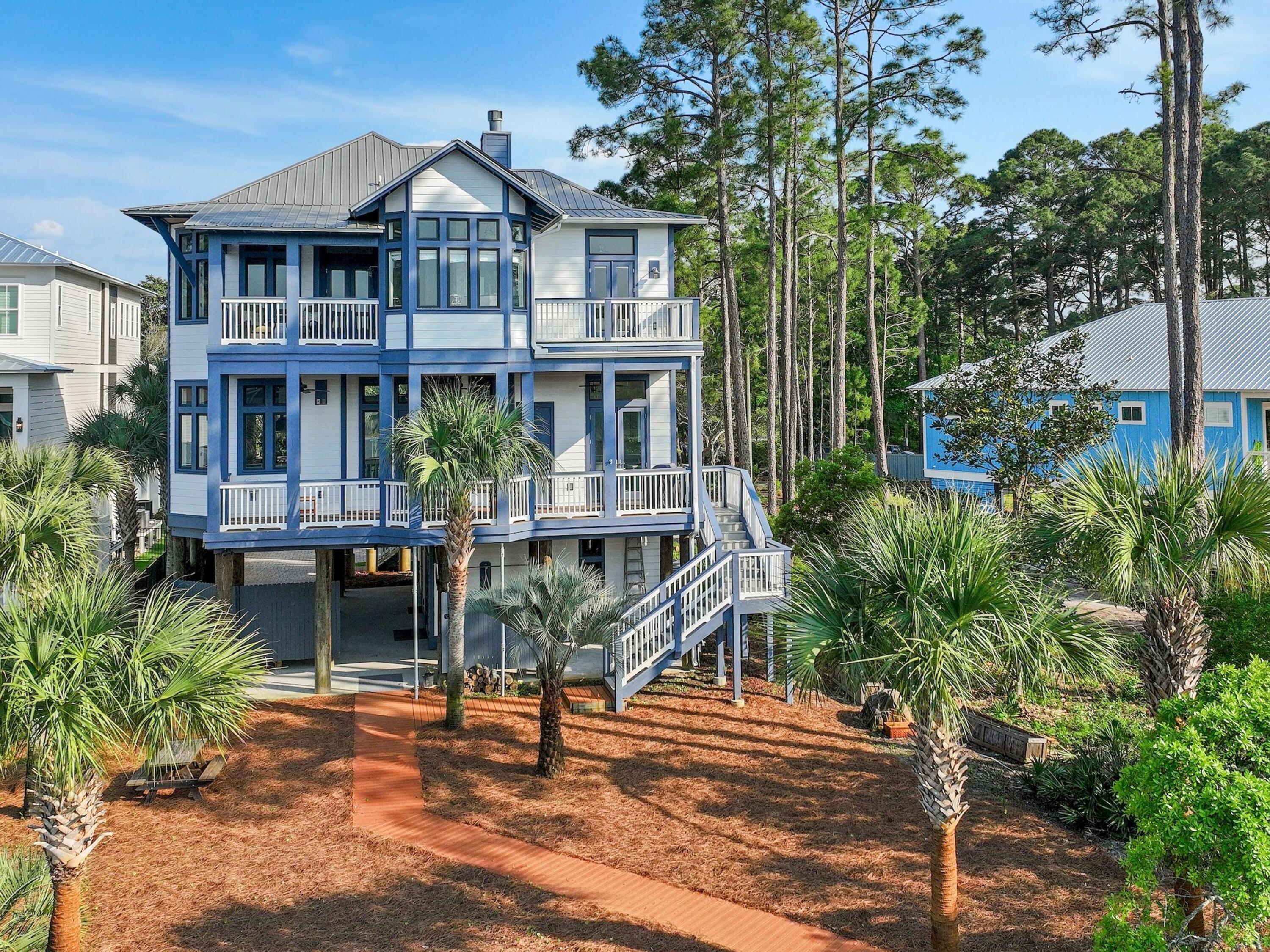 TURQUOISE BEACH - Residential