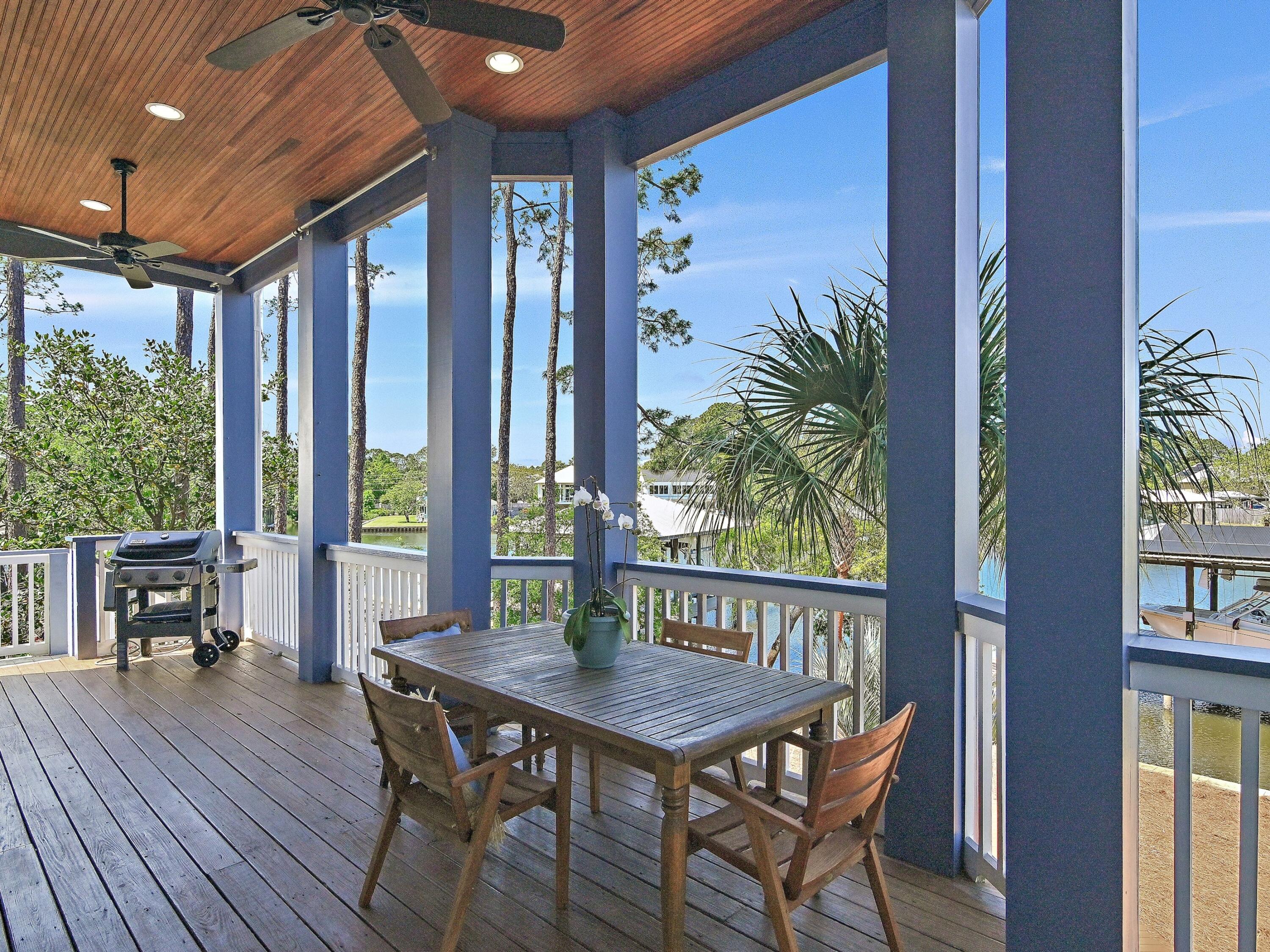 TURQUOISE BEACH - Residential