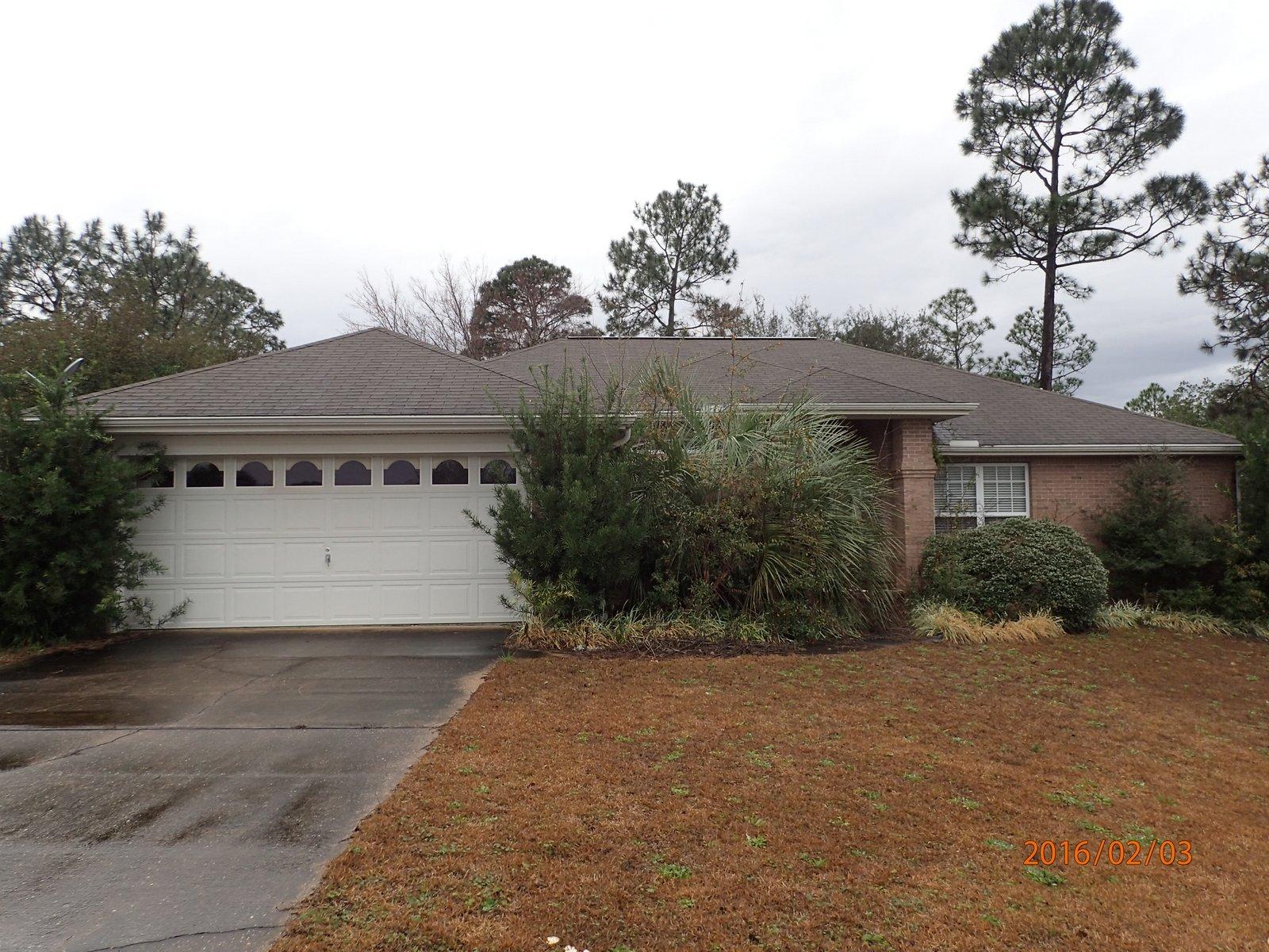 This REO auction home is a sight to see. Located in the Steeplechase subdivision and convenient to just about everything Crestview this all brick home is ready to go. Home is located at the end of a cul-de-sac and has partially fenced back yard and 2 car garage. Inside you will find split bedroom design with 3 bedrooms and 2 baths. Home has great room with vaulted ceilings and fireplace, wall to wall carpet and tile. Will not last!! So call today.