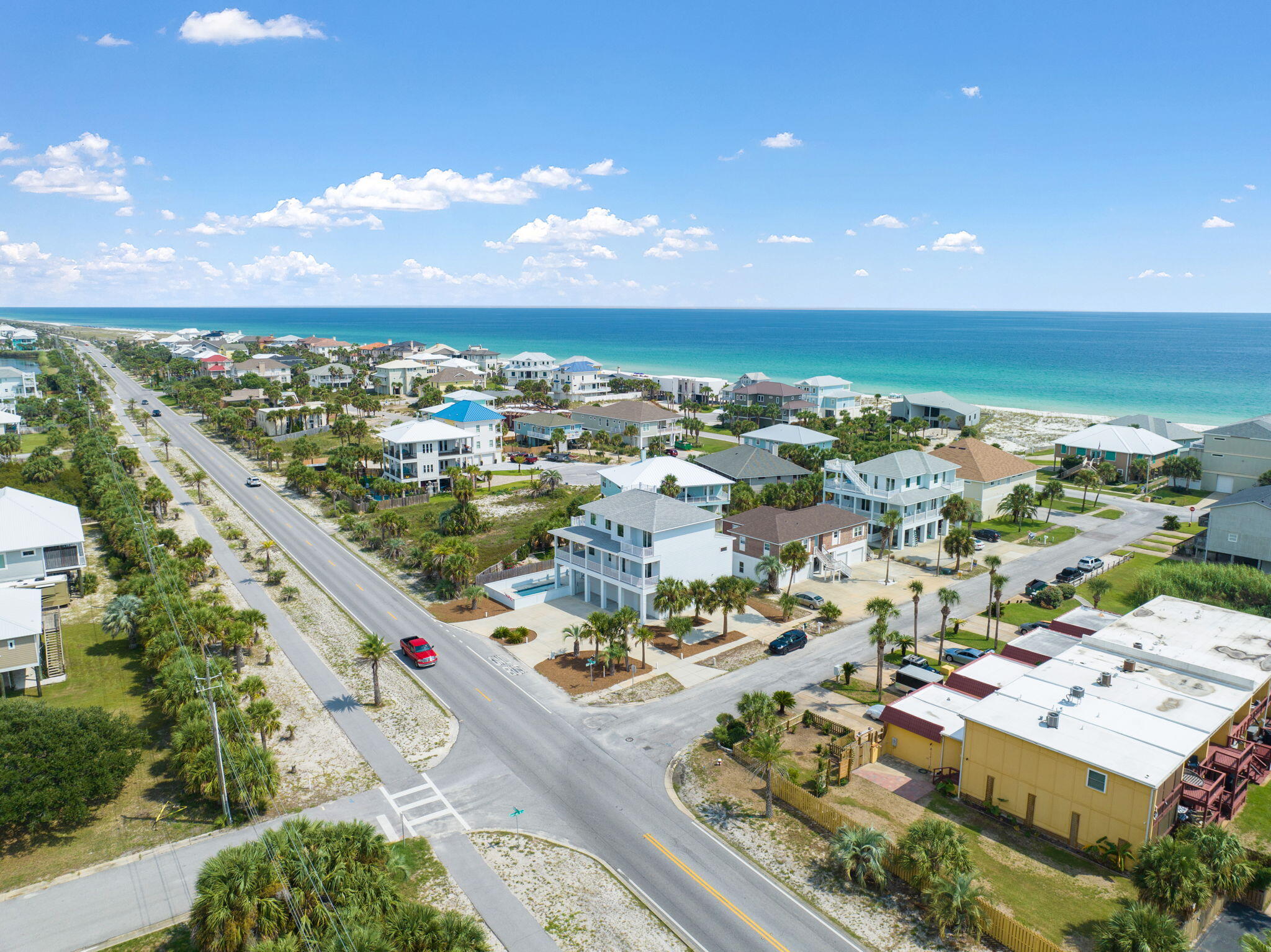 SANTA ROSA VILLAS - Residential