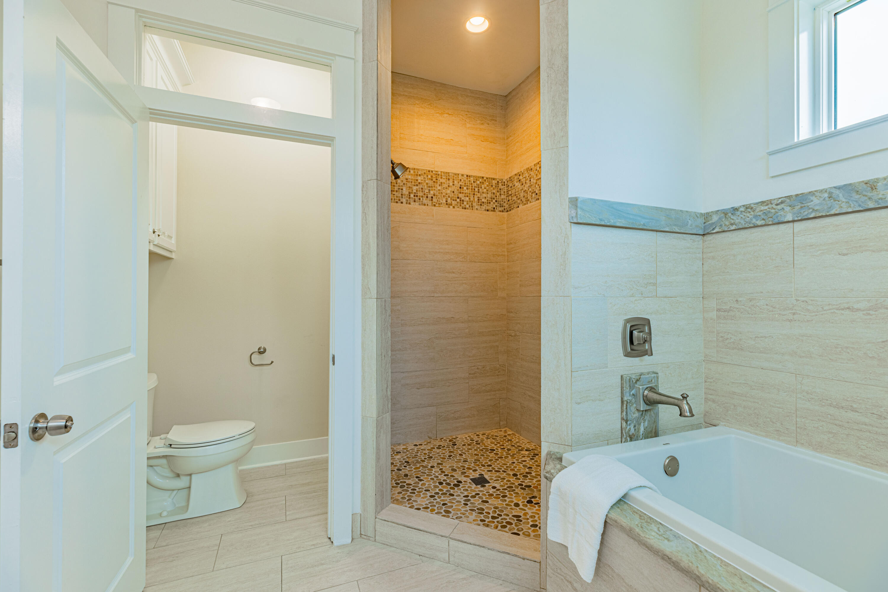 SANTA ROSA VILLAS - Residential