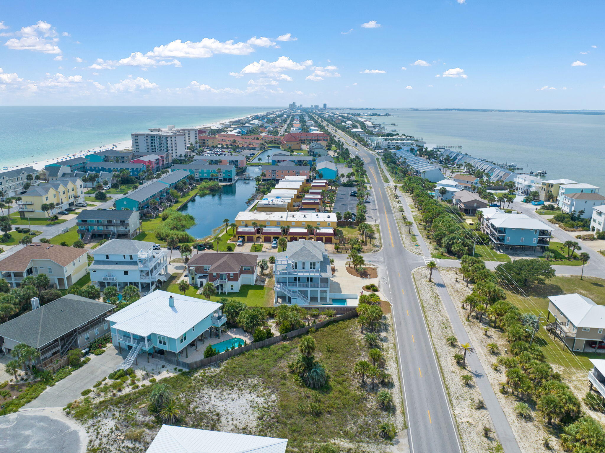 SANTA ROSA VILLAS - Residential