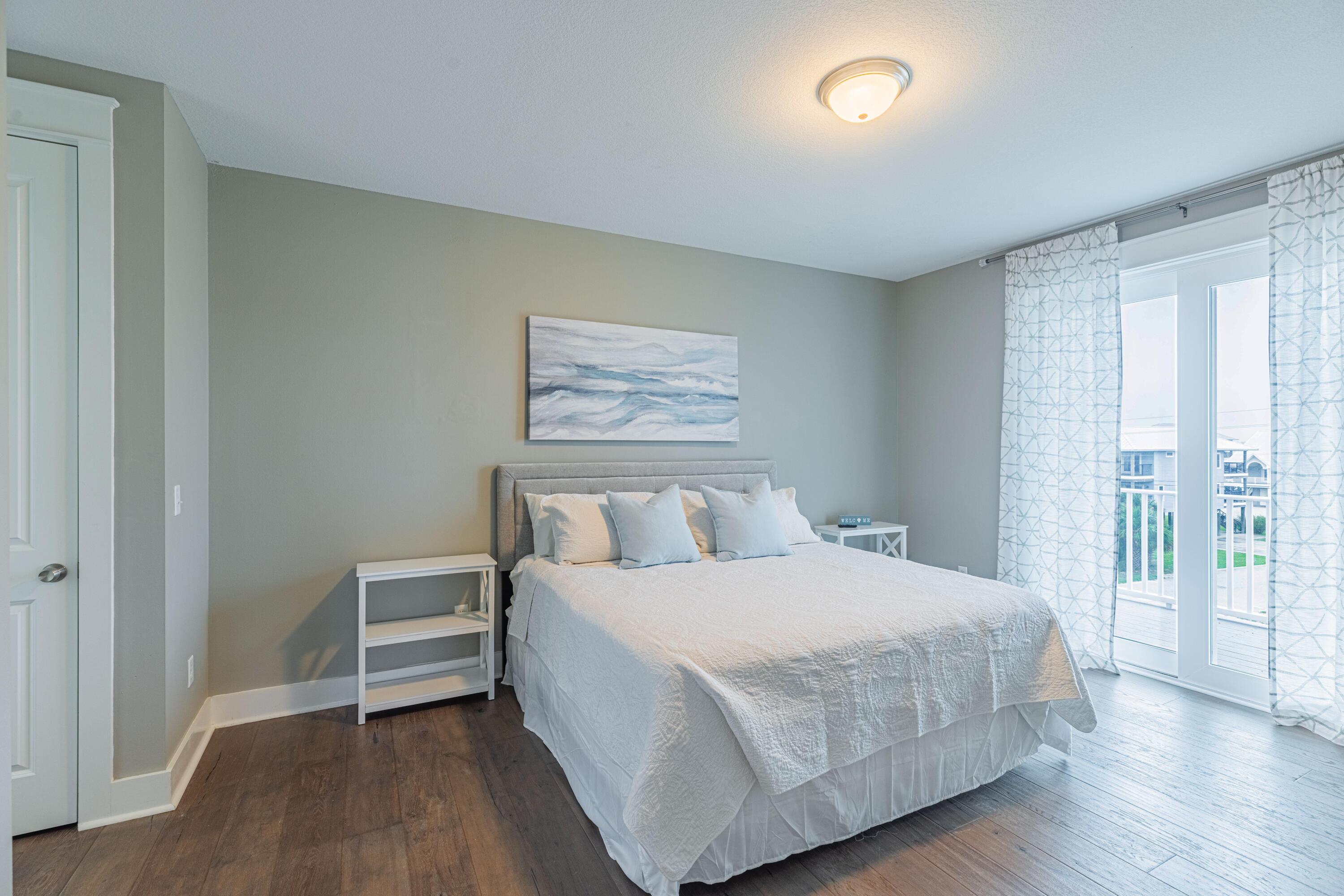 SANTA ROSA VILLAS - Residential