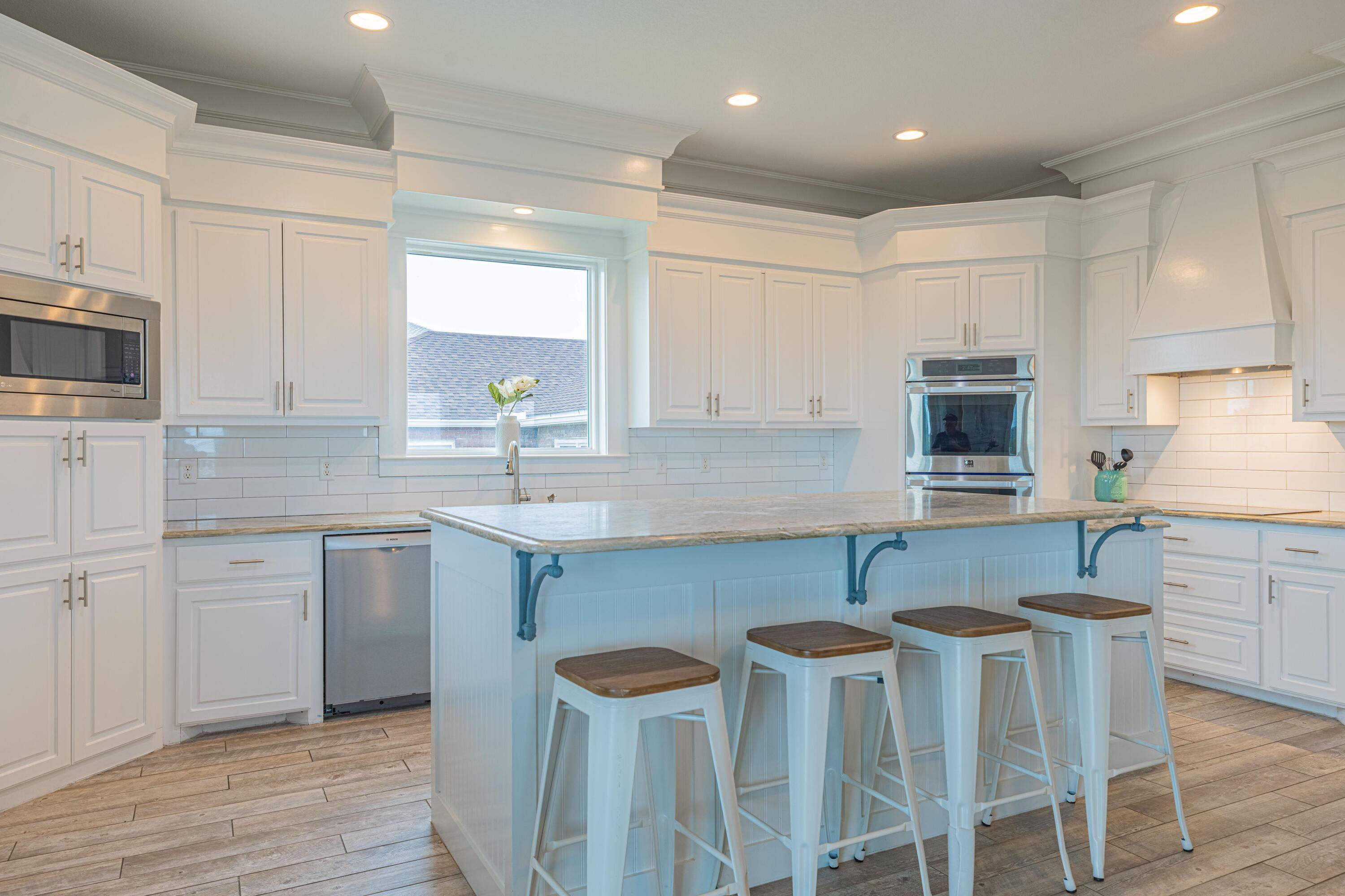 SANTA ROSA VILLAS - Residential