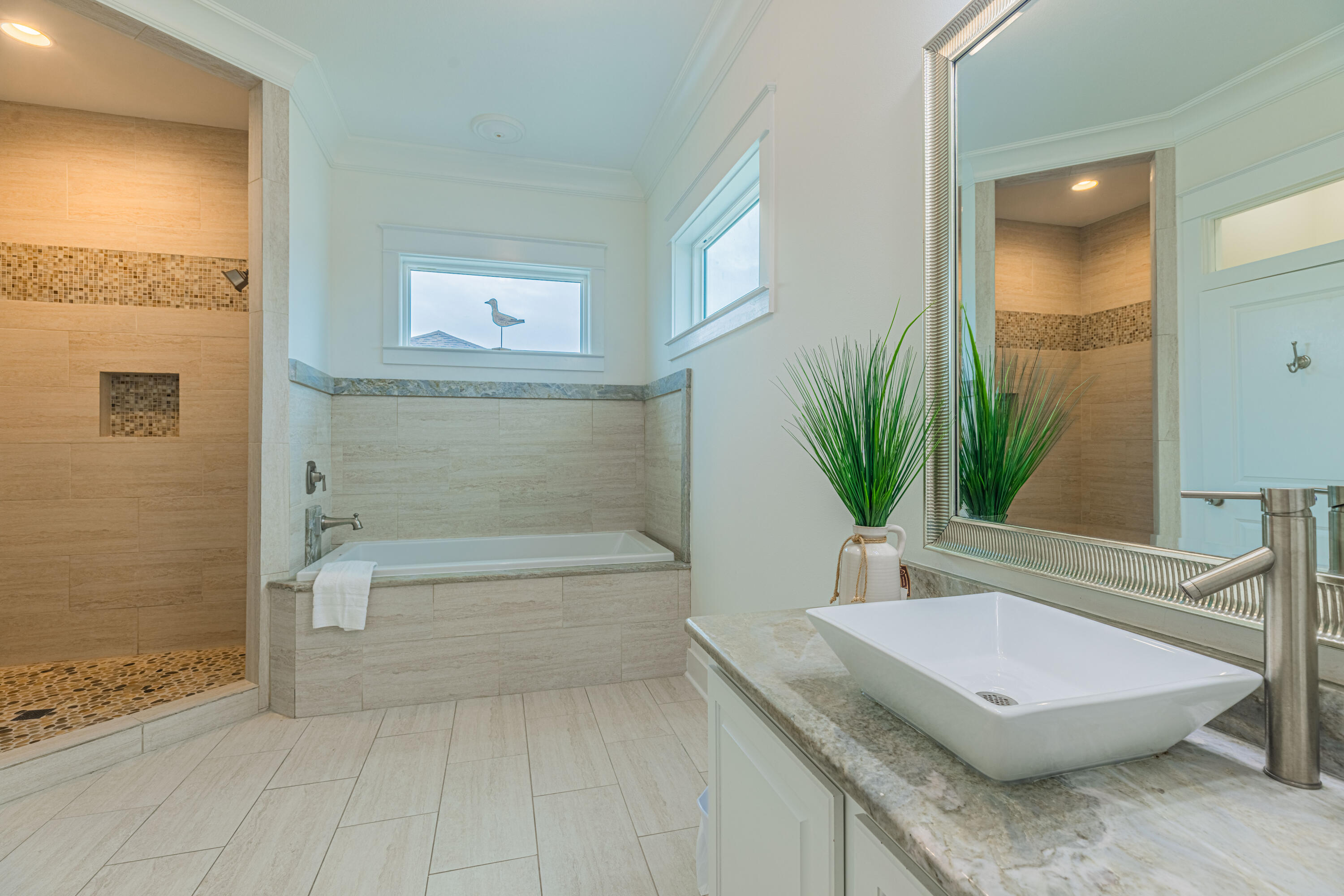 SANTA ROSA VILLAS - Residential