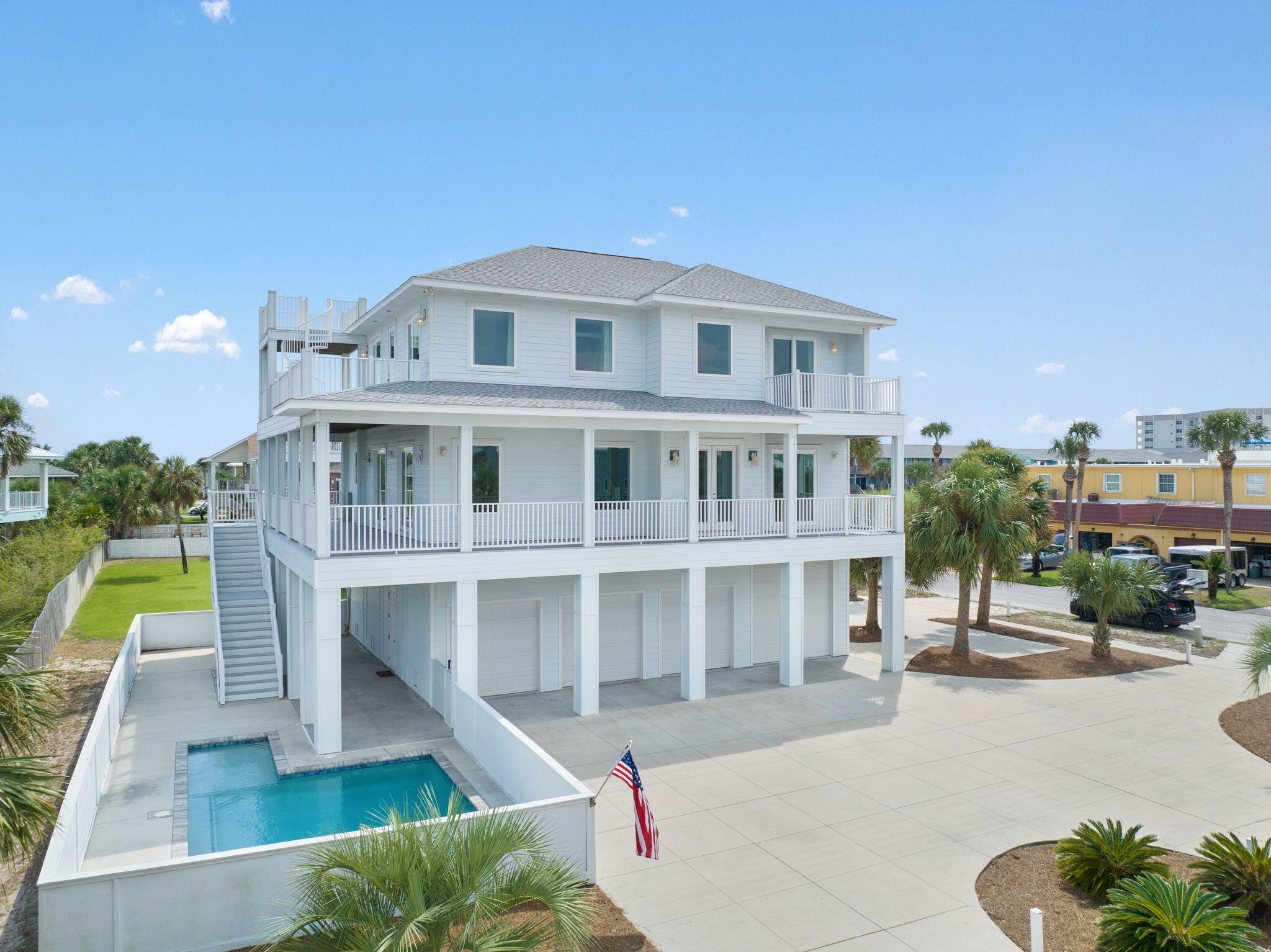 SANTA ROSA VILLAS - Residential