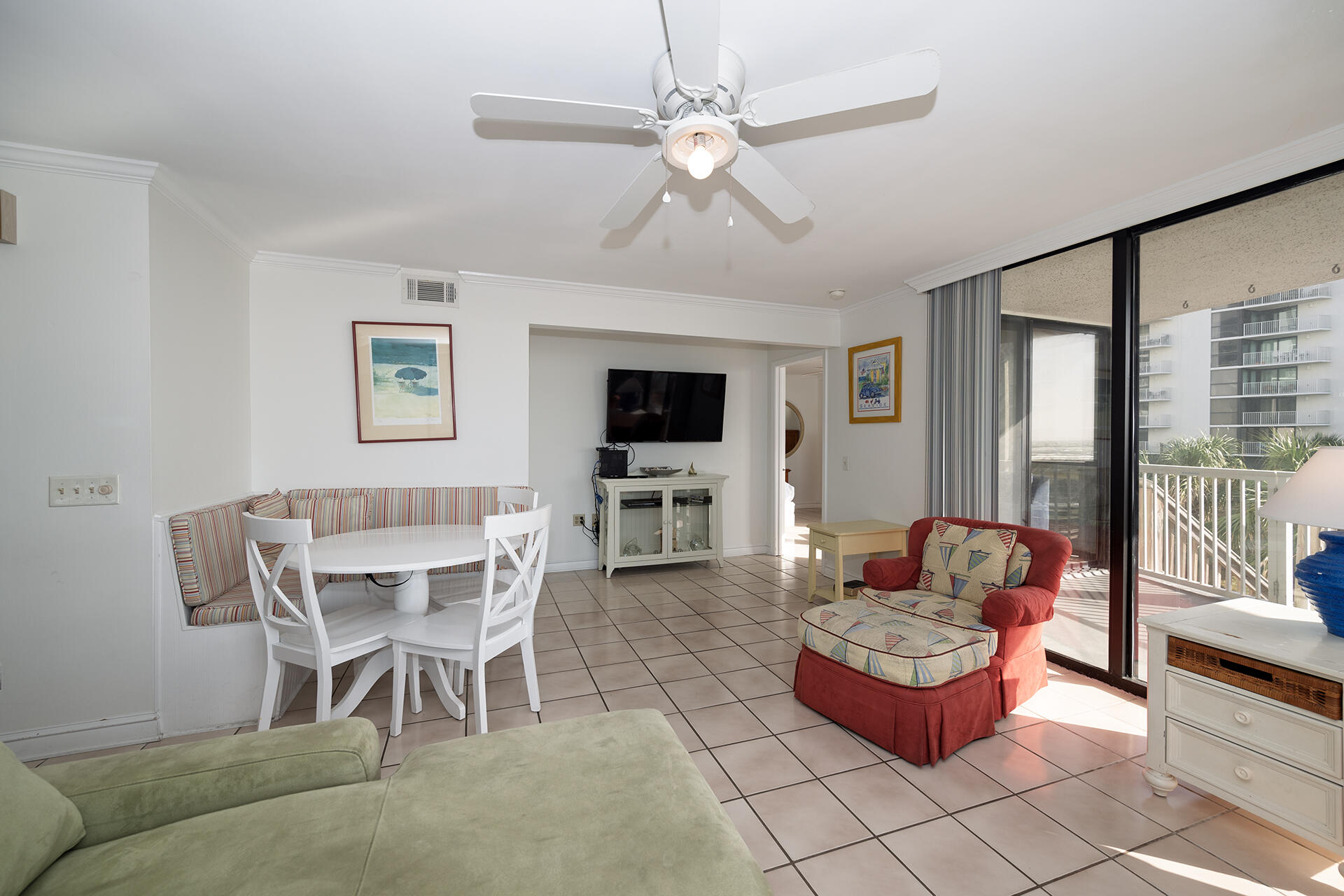 MAINSAIL CONDO PH 5 - Residential