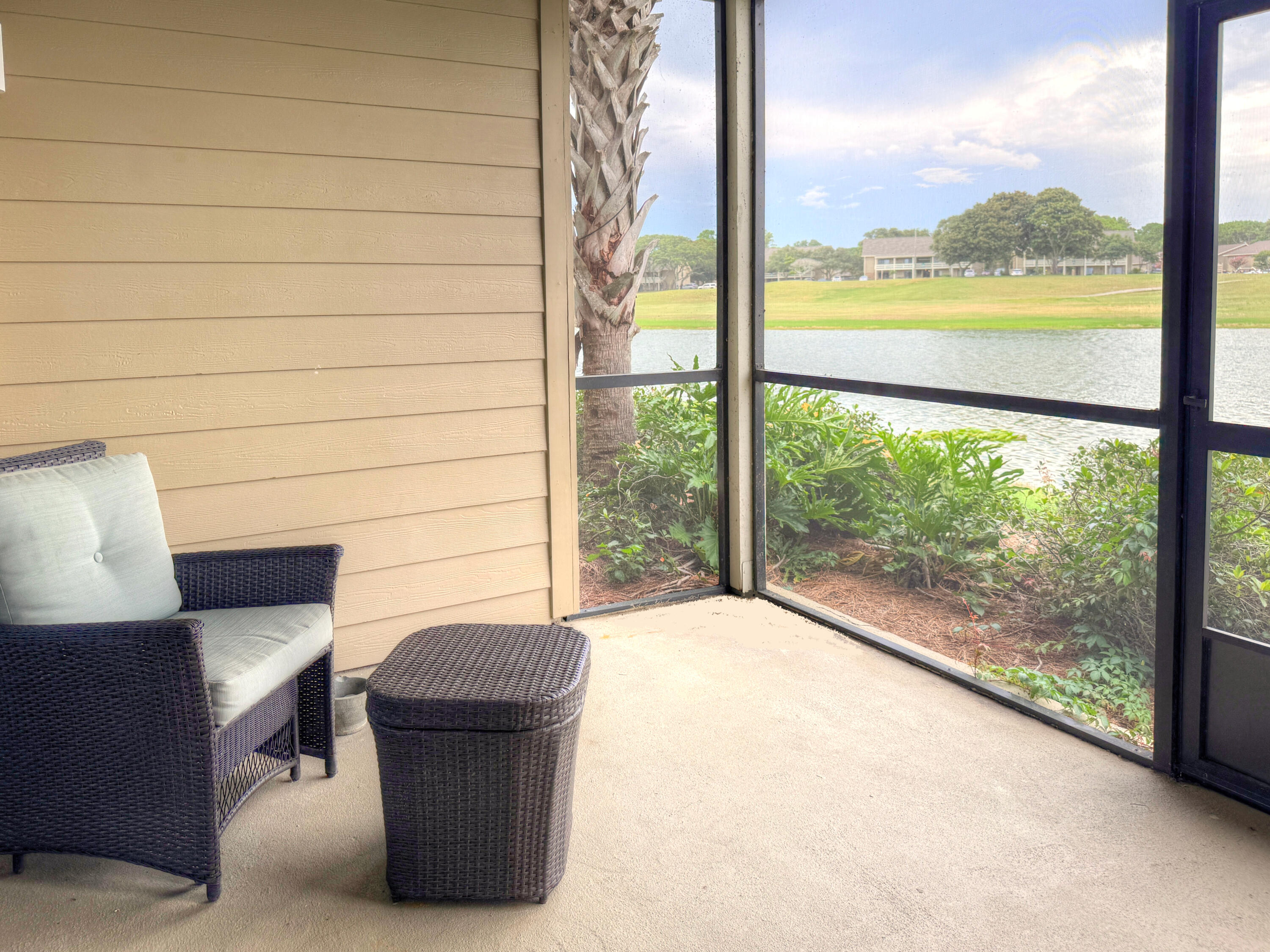 SEASCAPE CONDO PH 6B PH 2 - Residential